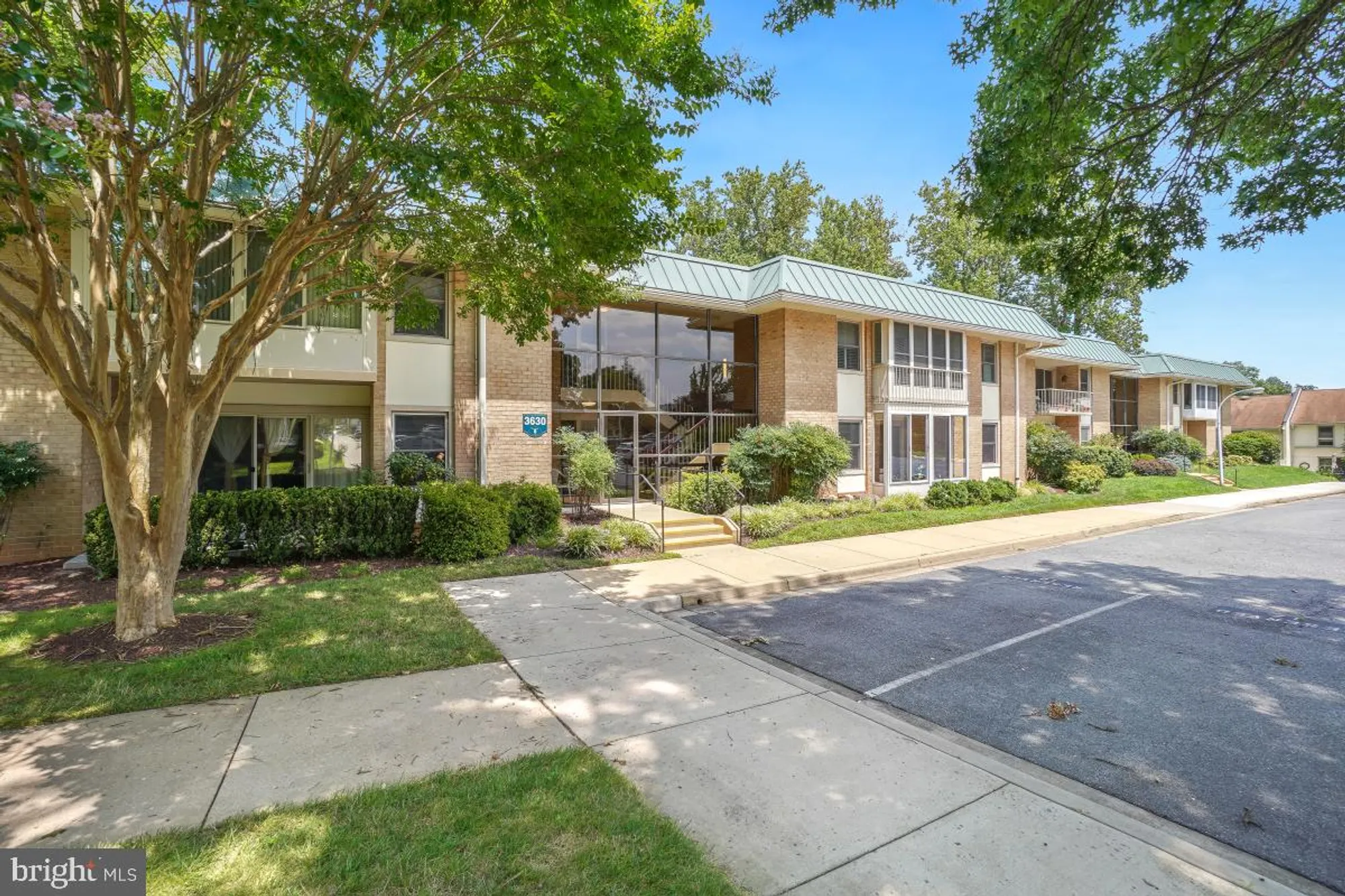 Property Slideshow image 10 of 31 | 3630 gleneagles dr 8-2b, Silver Spring, MD, 20906