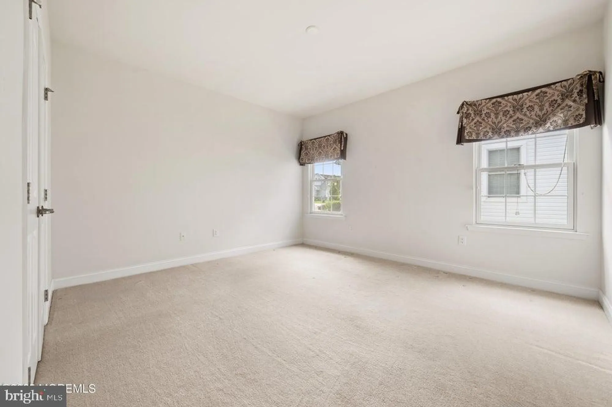 Property Slideshow image 25 of 38 | 38 point pleasant ln, Waretown, NJ, 08758