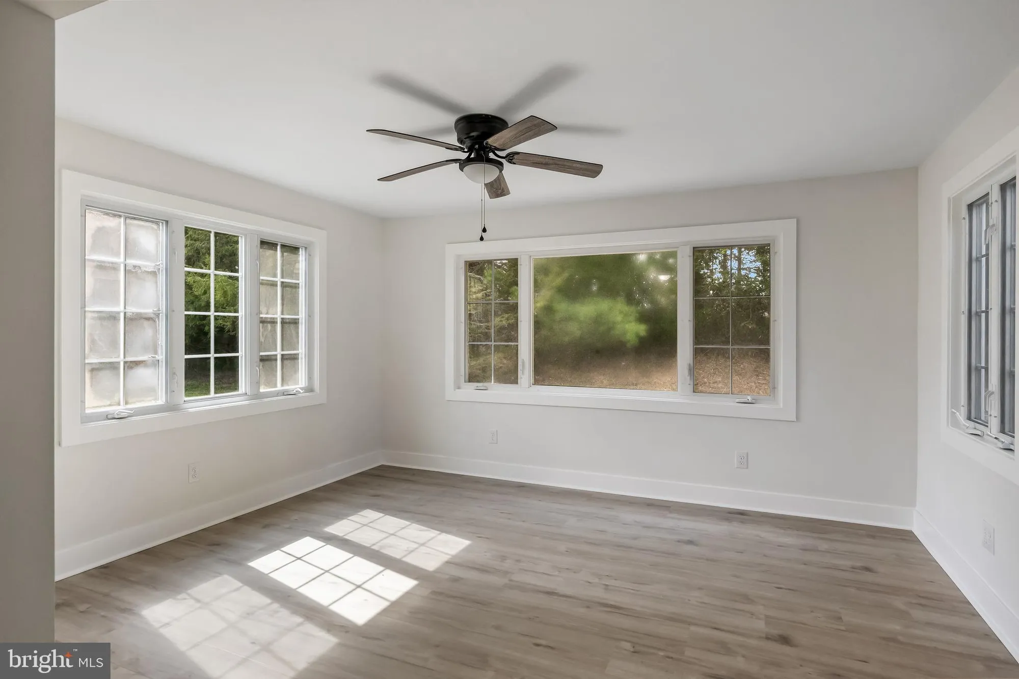 Property Slideshow image 10 of 20 | 55 sheffield pl, Southampton, NJ, 08088