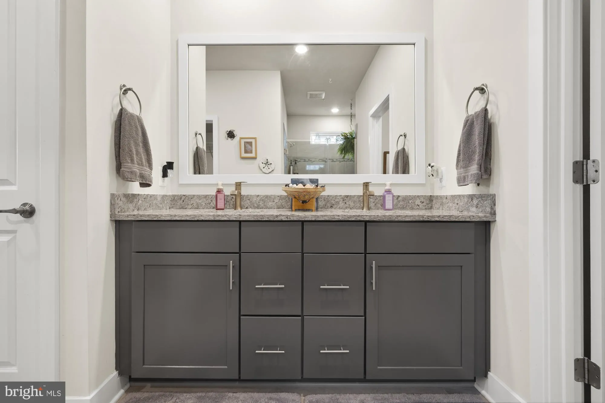 Property Slideshow image 32 of 81 | 99 rustic wood dr, Gettysburg, PA, 17325