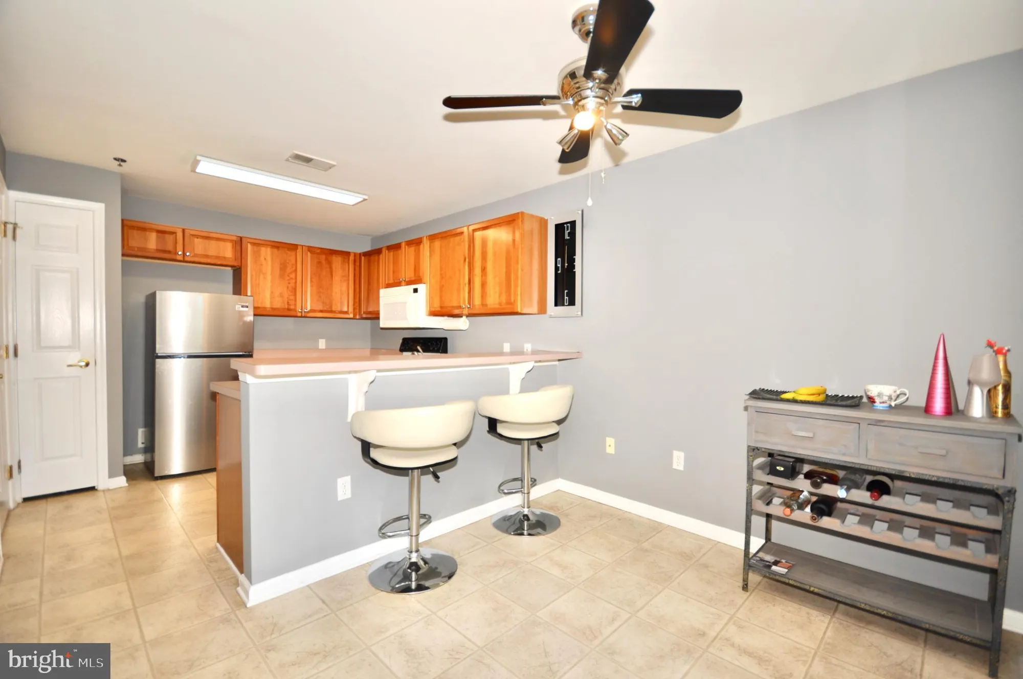 Property Slideshow image 10 of 39 | 42 w college ave apt 324, Yardley, PA, 19067