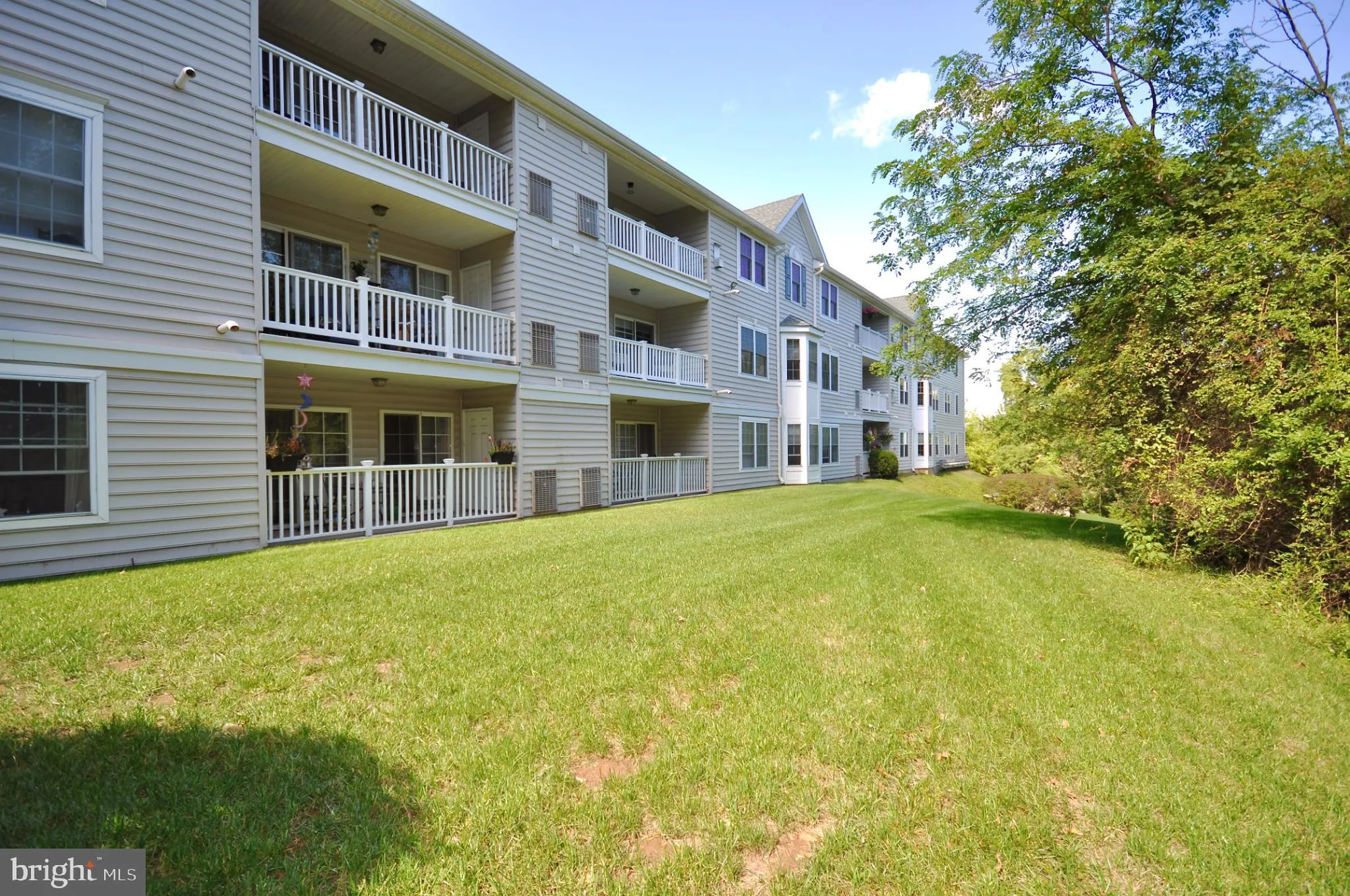 Property Slideshow image 39 of 39 | 42 w college ave apt 324, Yardley, PA, 19067
