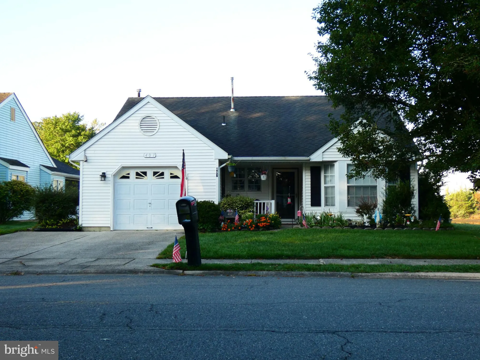 Property Slideshow image 2 of 31 | 407 lexington dr, Little Egg Harbor Twp, NJ, 08087