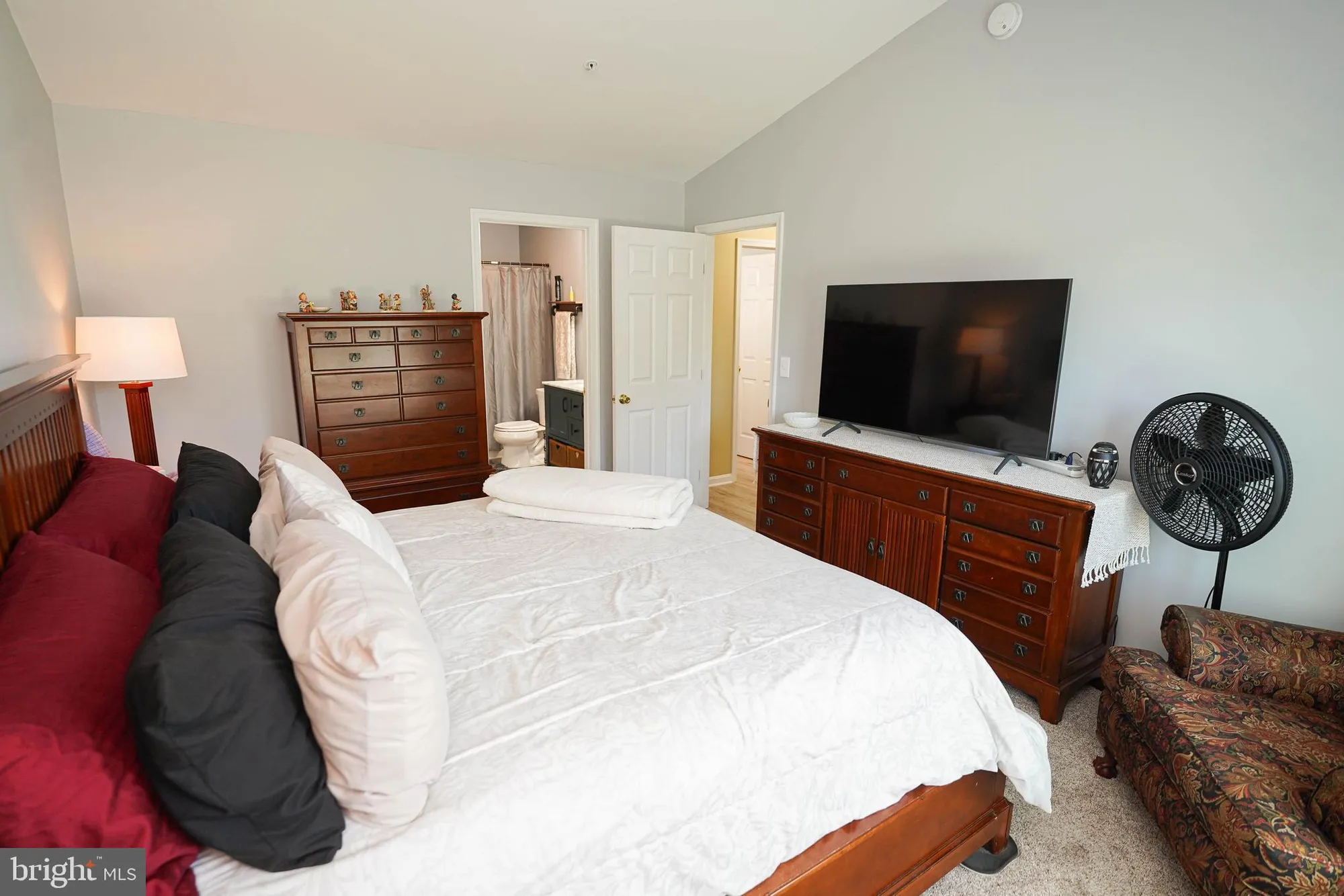 Property Slideshow image 32 of 47 | 11421 manklin creek rd unit 4, Berlin, MD, 21811