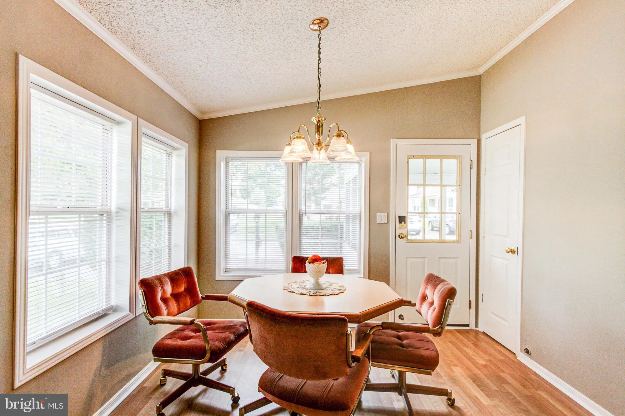 Property Slideshow image 8 of 38 | 147 raven ct, New Hope, PA, 18938