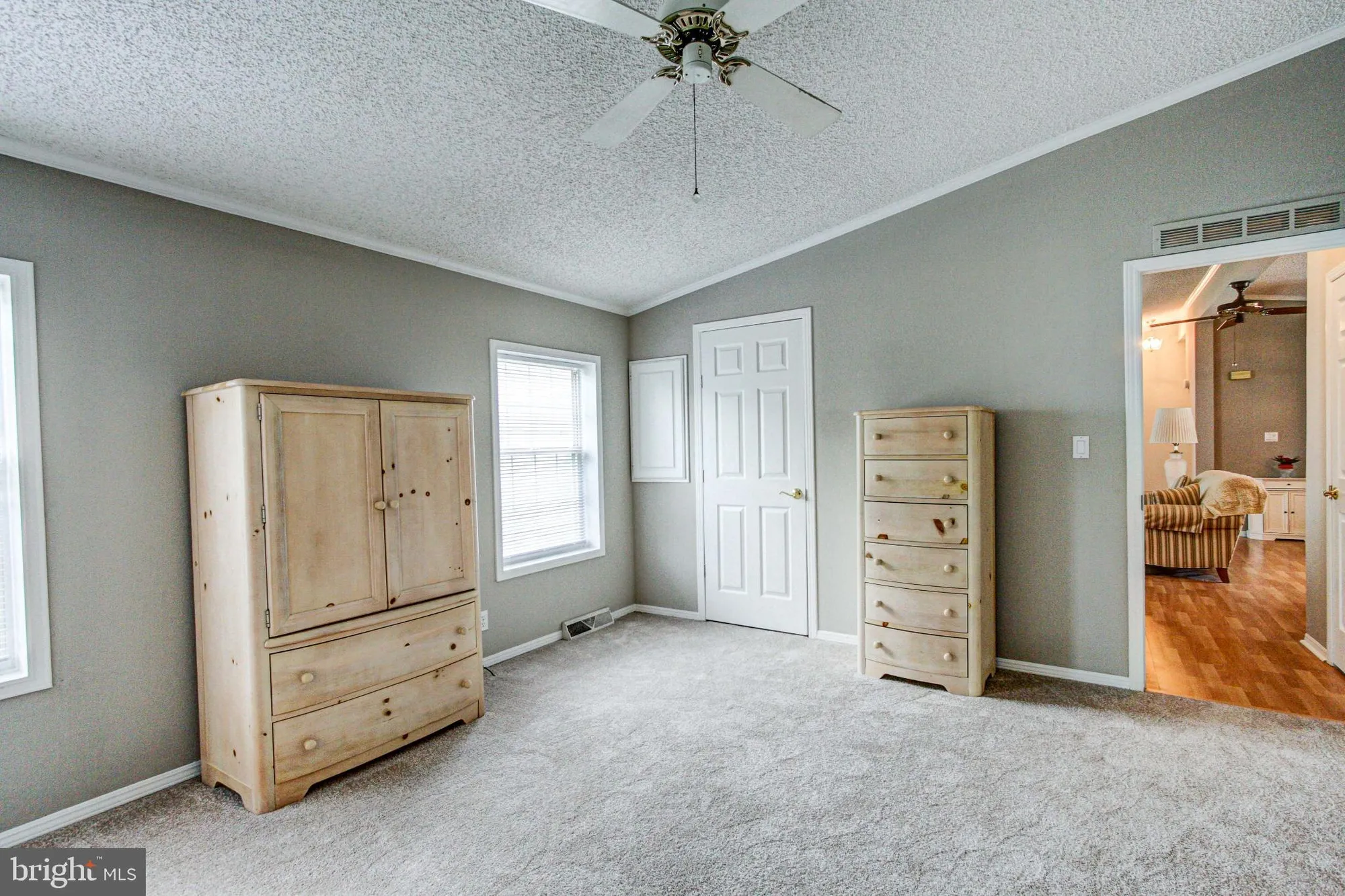 Property Slideshow image 22 of 38 | 147 raven ct, New Hope, PA, 18938