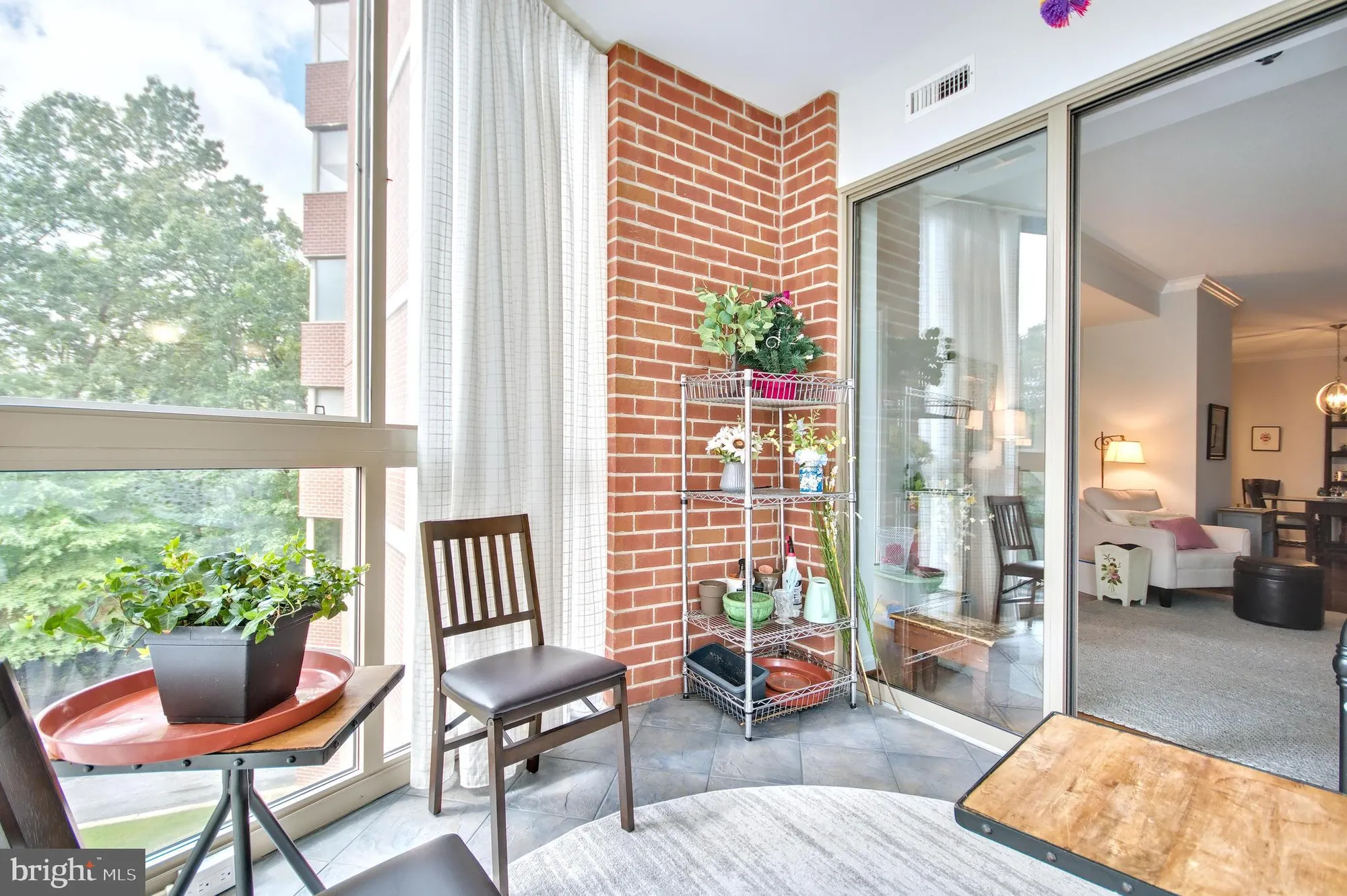 Property Slideshow image 21 of 52 | 940 astern way 309, Annapolis, MD, 21401