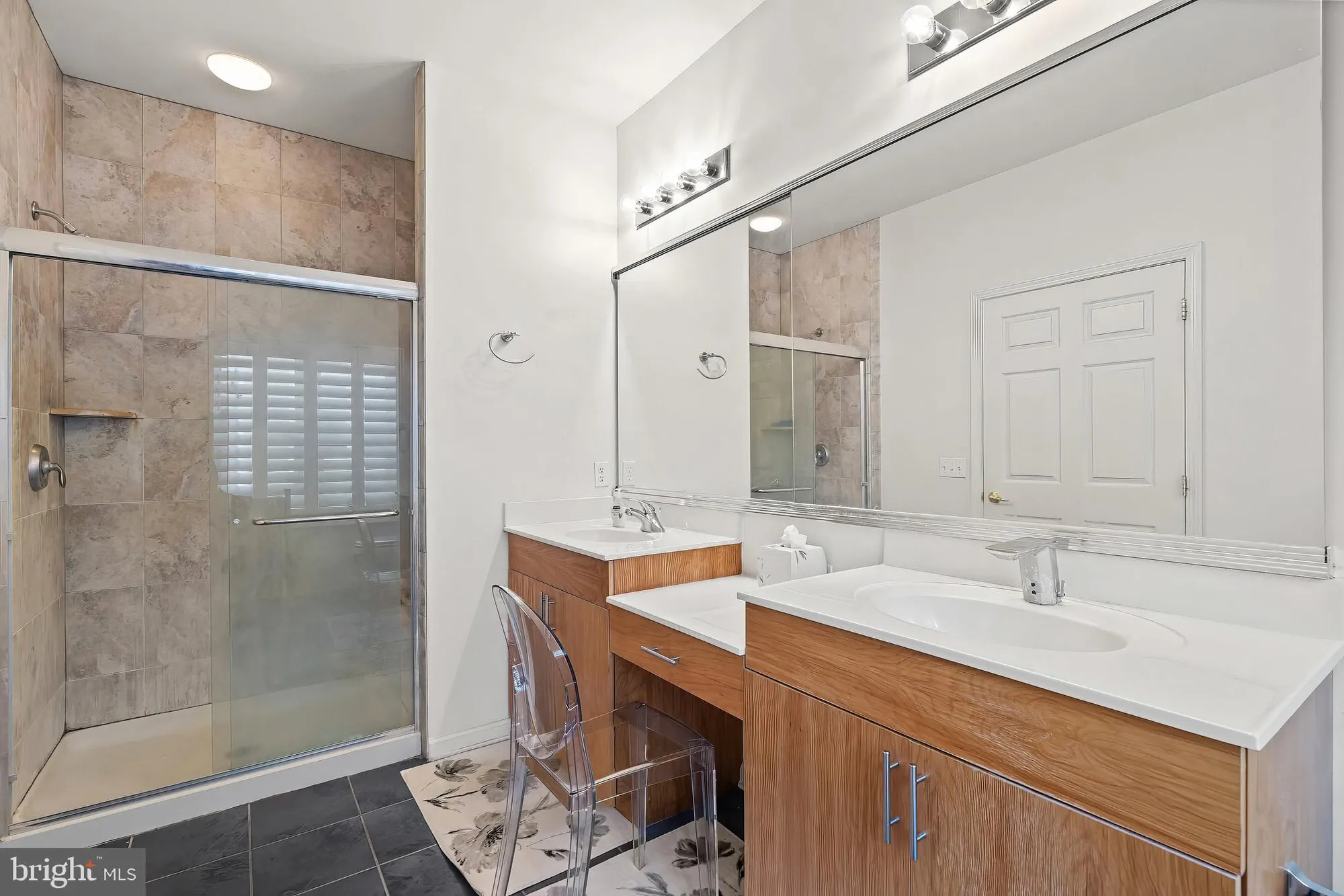 Property Slideshow image 20 of 52 | 56 mulberry dr, Manahawkin, NJ, 08050