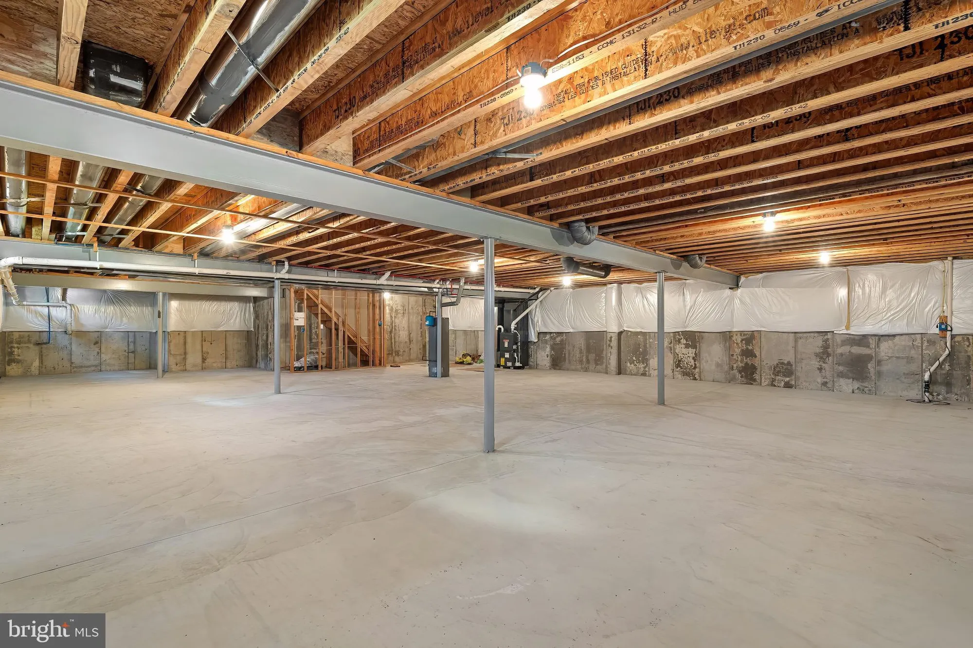 Property Slideshow image 22 of 52 | 56 mulberry dr, Manahawkin, NJ, 08050