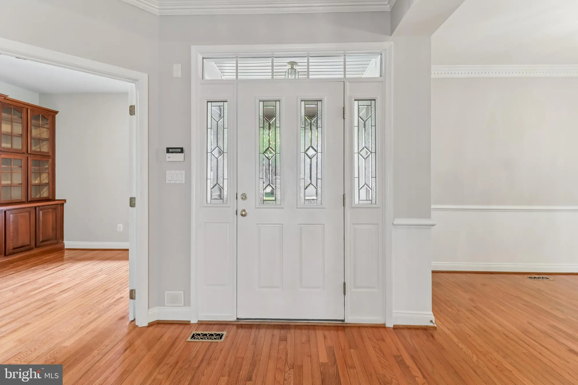 Property Slideshow image 12 of 115 | 6824 derby run way, Gainesville, VA, 20155