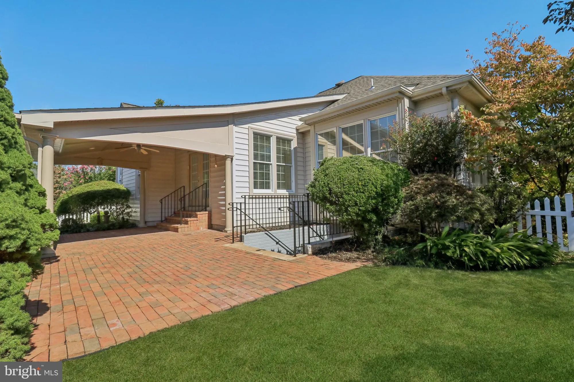 Property Slideshow image 91 of 115 | 6824 derby run way, Gainesville, VA, 20155