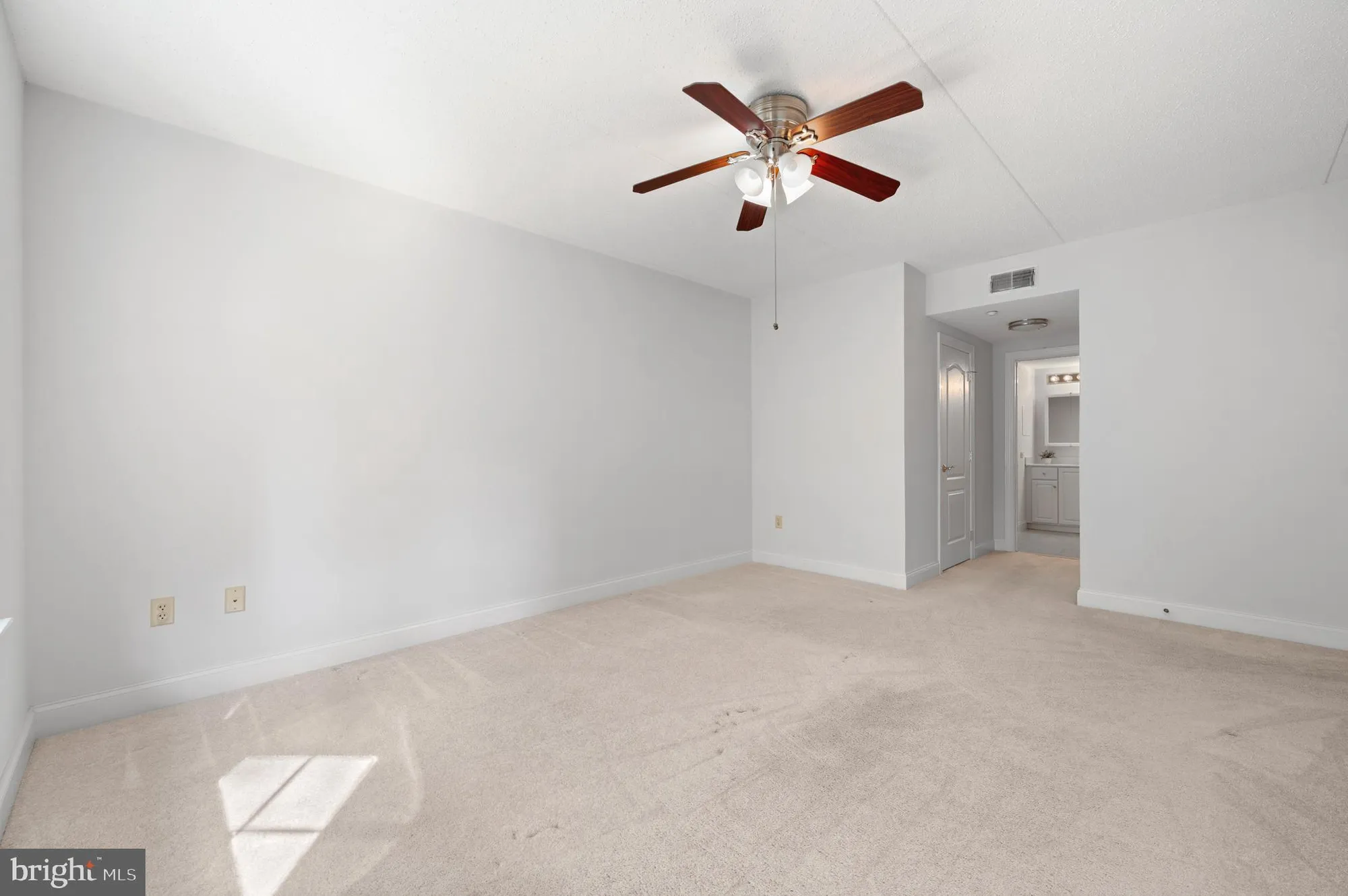 Property Slideshow image 15 of 42 | 244 baltimore pike unit 101b, Glen Mills, PA, 19342