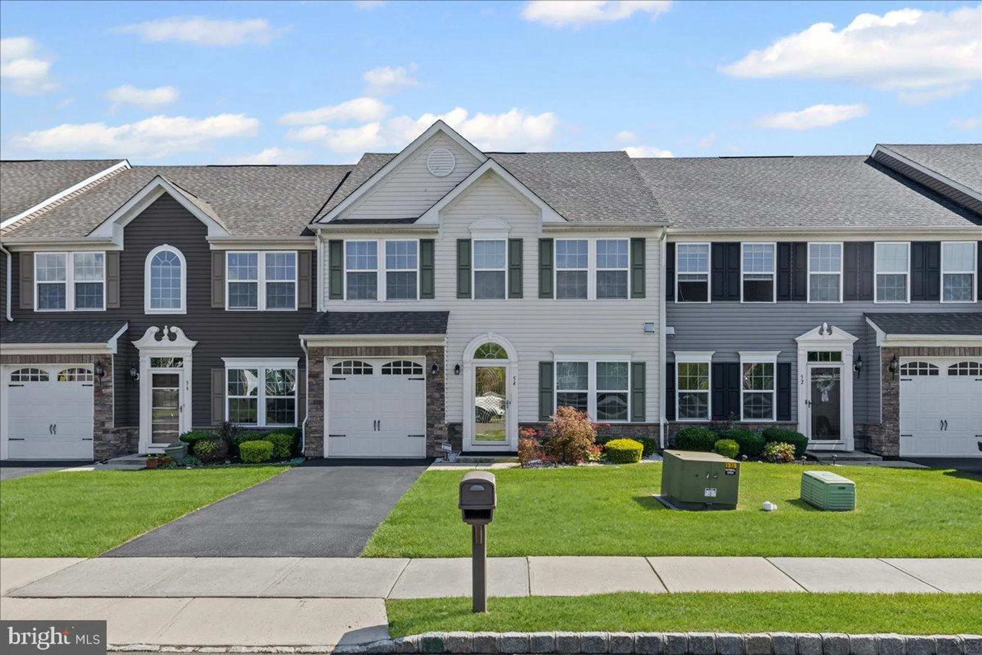 Property Slideshow image 1 of 26 | 54 heals farm rd, Burlington, NJ, 08016