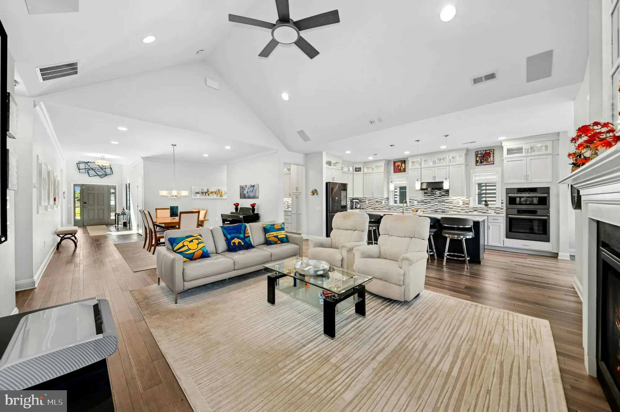 Property Slideshow image 6 of 45 | 3732 loyal ln, Easton, PA, 18045