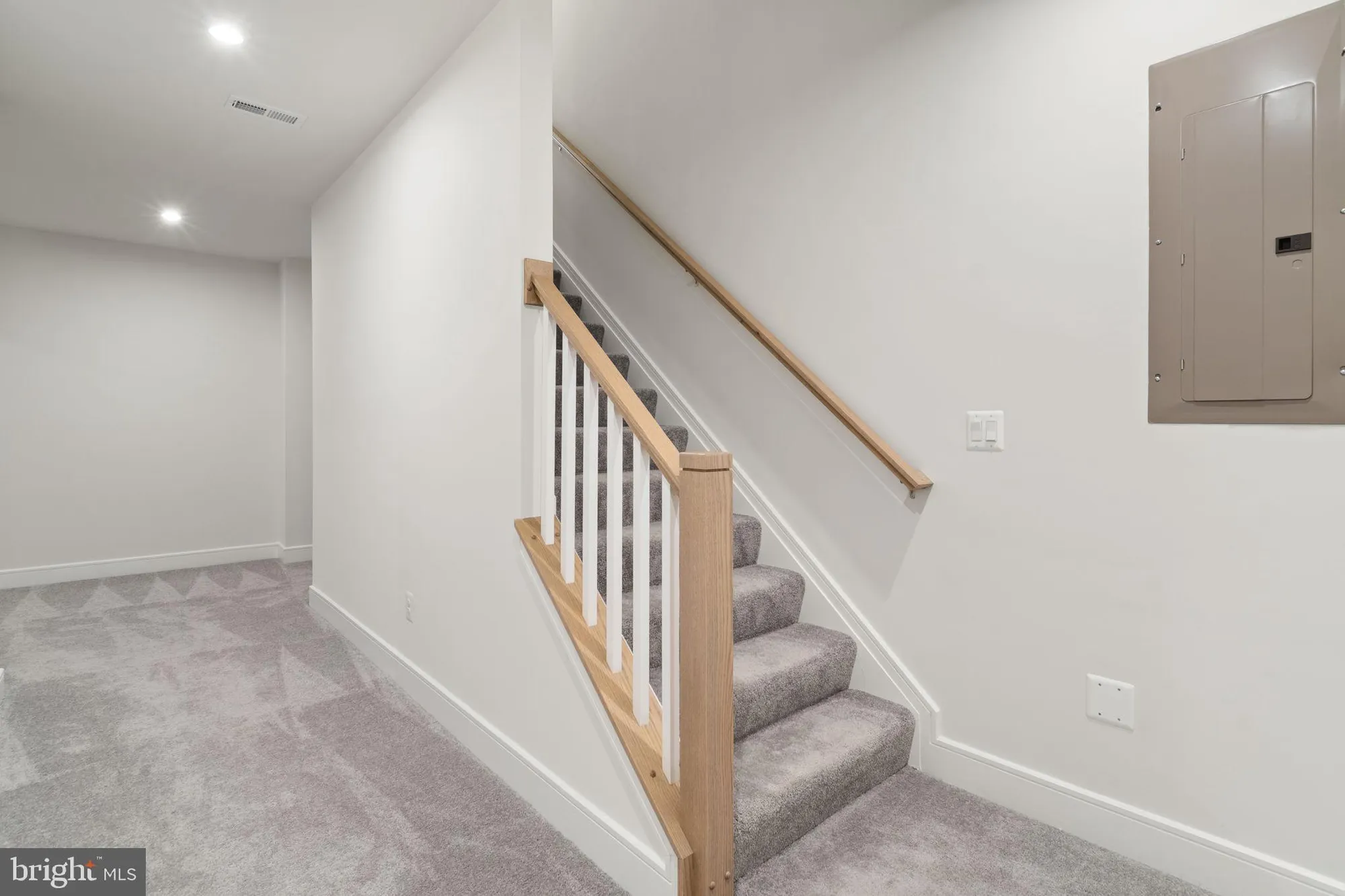 Property Slideshow image 44 of 73 | 43257 greeley sq, Ashburn, VA, 20148