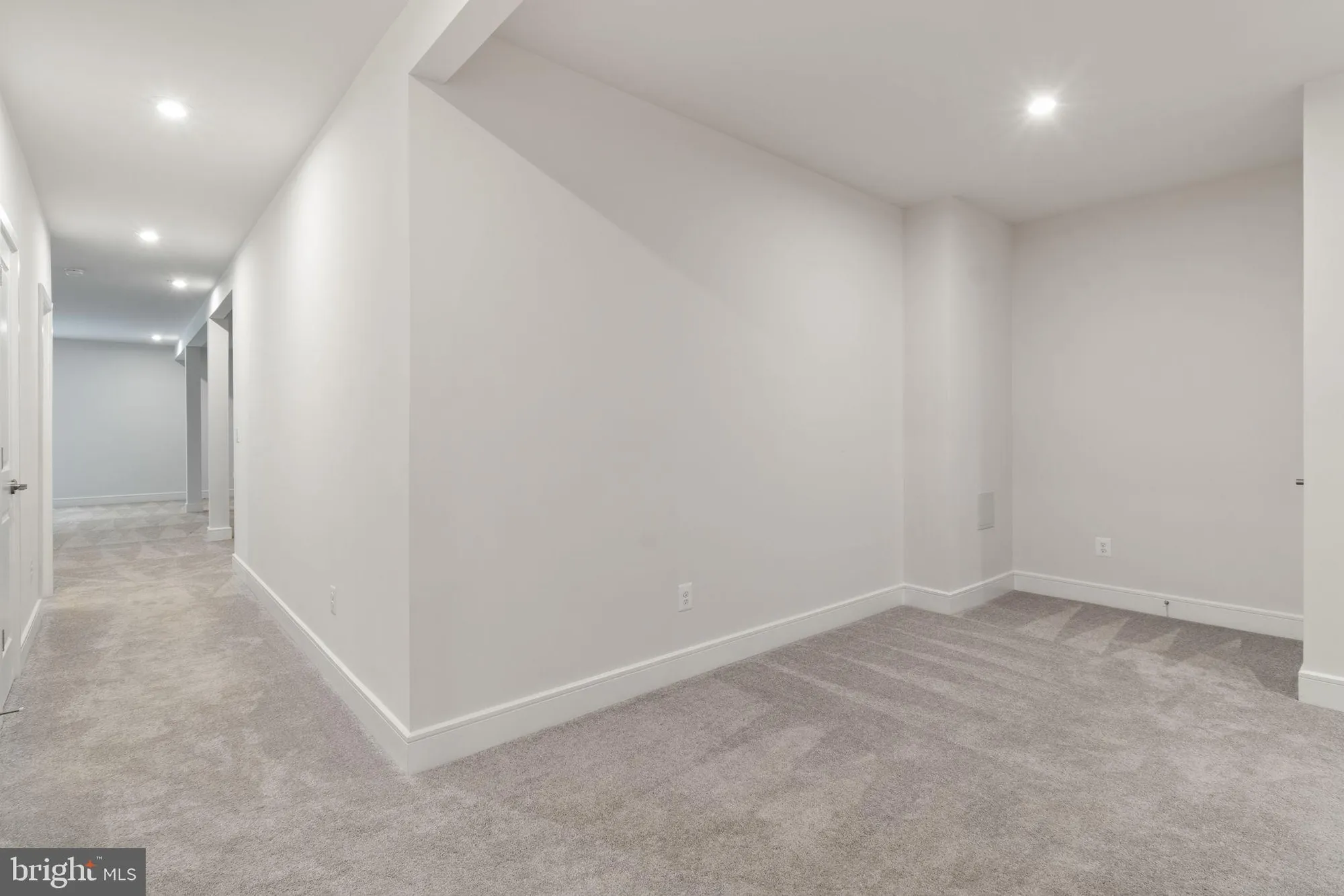 Property Slideshow image 46 of 73 | 43257 greeley sq, Ashburn, VA, 20148