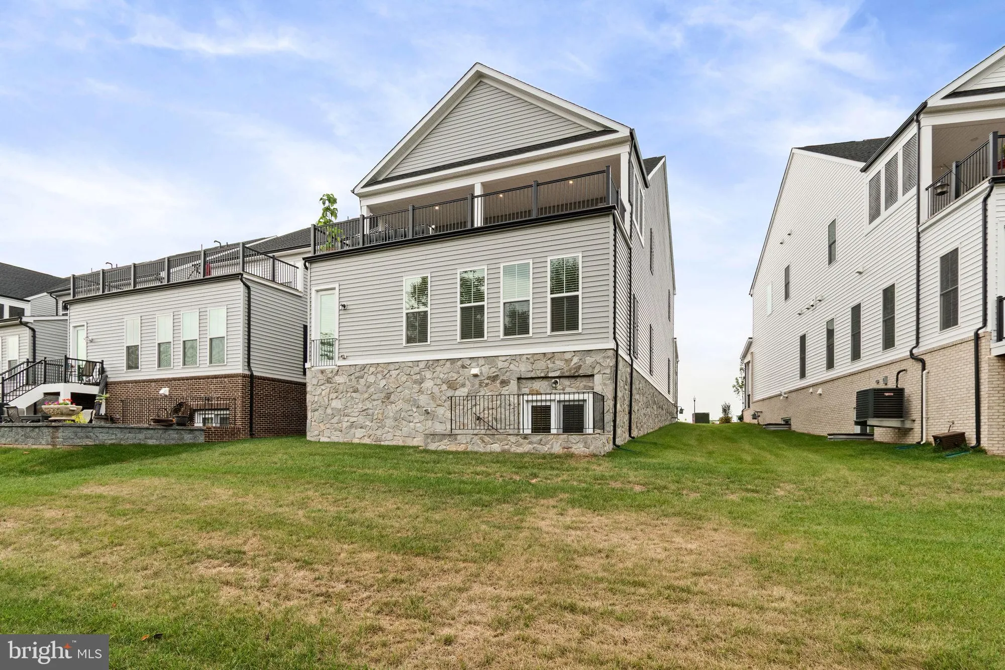 Property Slideshow image 56 of 73 | 43257 greeley sq, Ashburn, VA, 20148