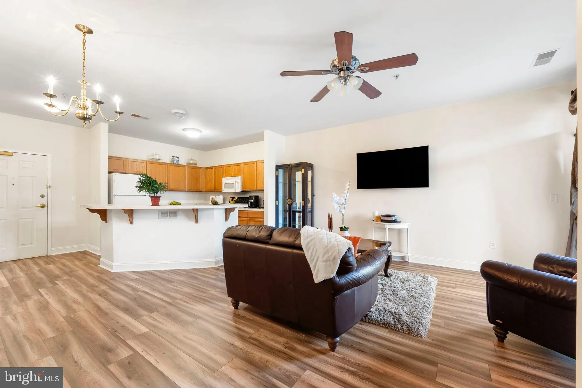 Property Slideshow image 11 of 39 | 1000 fountainview cir # 1113, Newark, DE, 19713