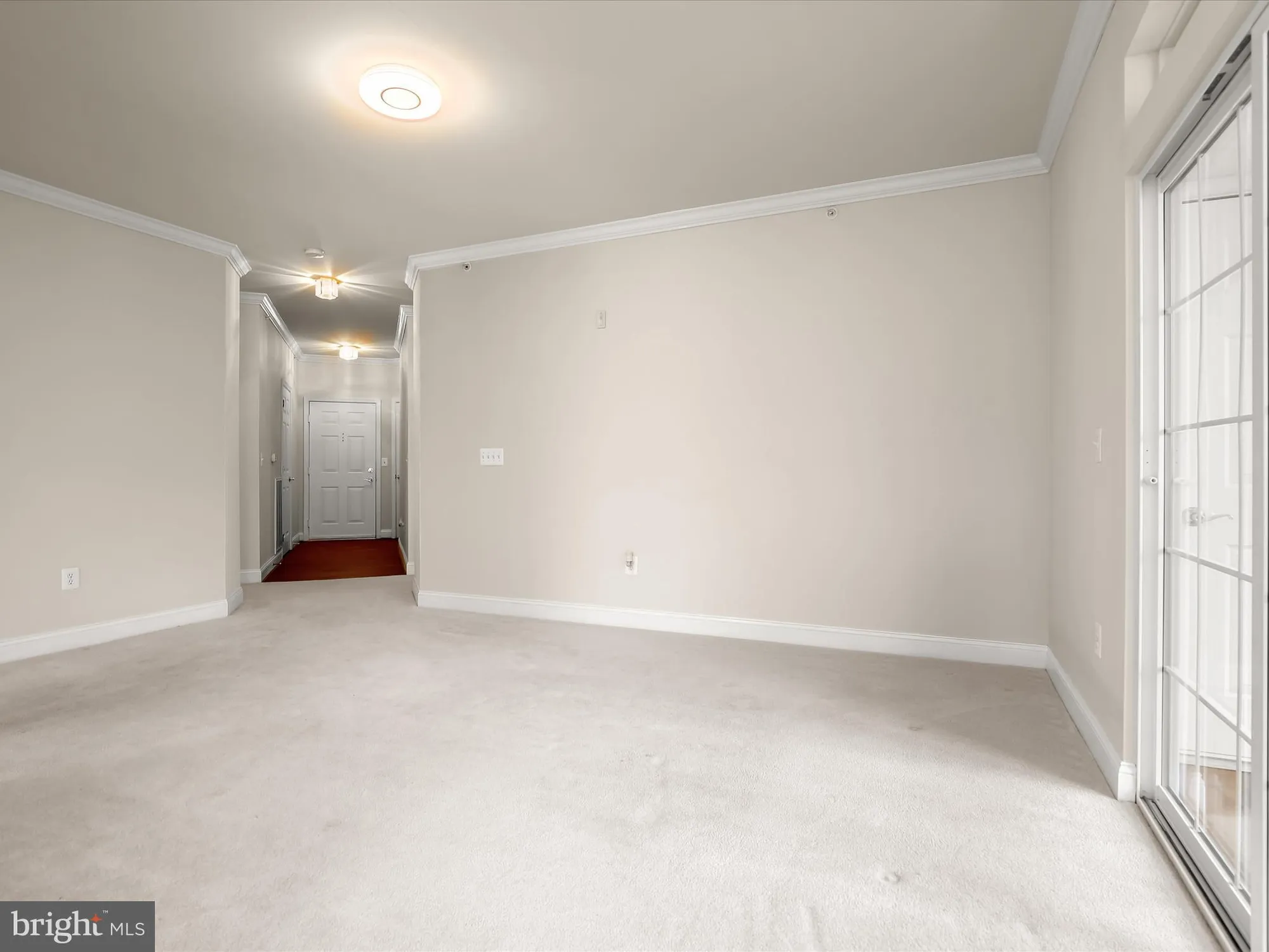 Property Slideshow image 12 of 40 | 2530 kensington gdns unit 406, Ellicott City, MD, 21043