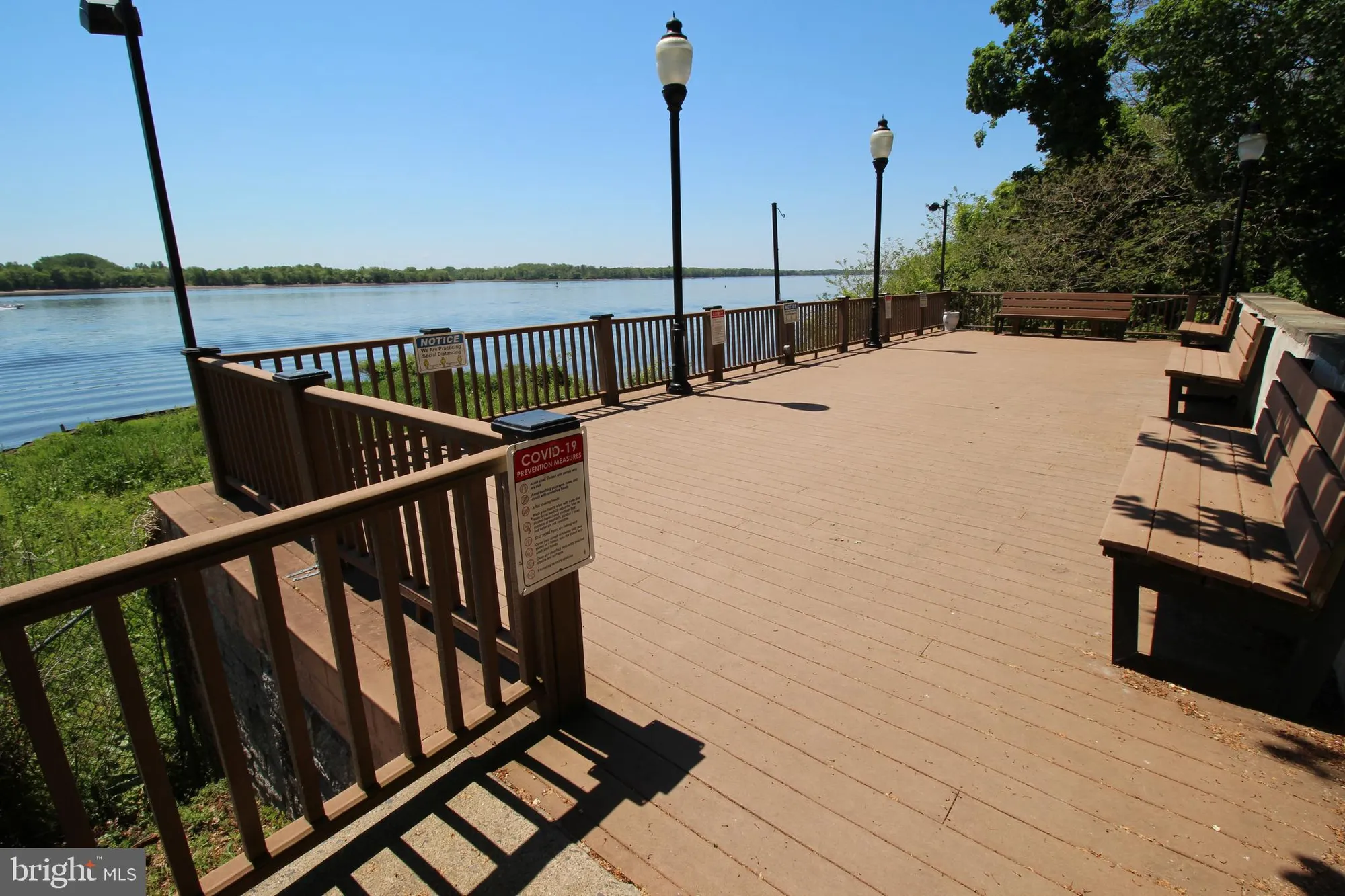 Property Slideshow image 34 of 38 | 62004 delaire landing rd 4, Philadelphia, PA, 19114