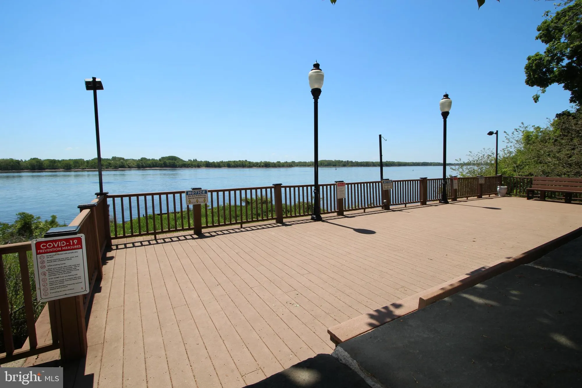 Property Slideshow image 35 of 38 | 62004 delaire landing rd 4, Philadelphia, PA, 19114