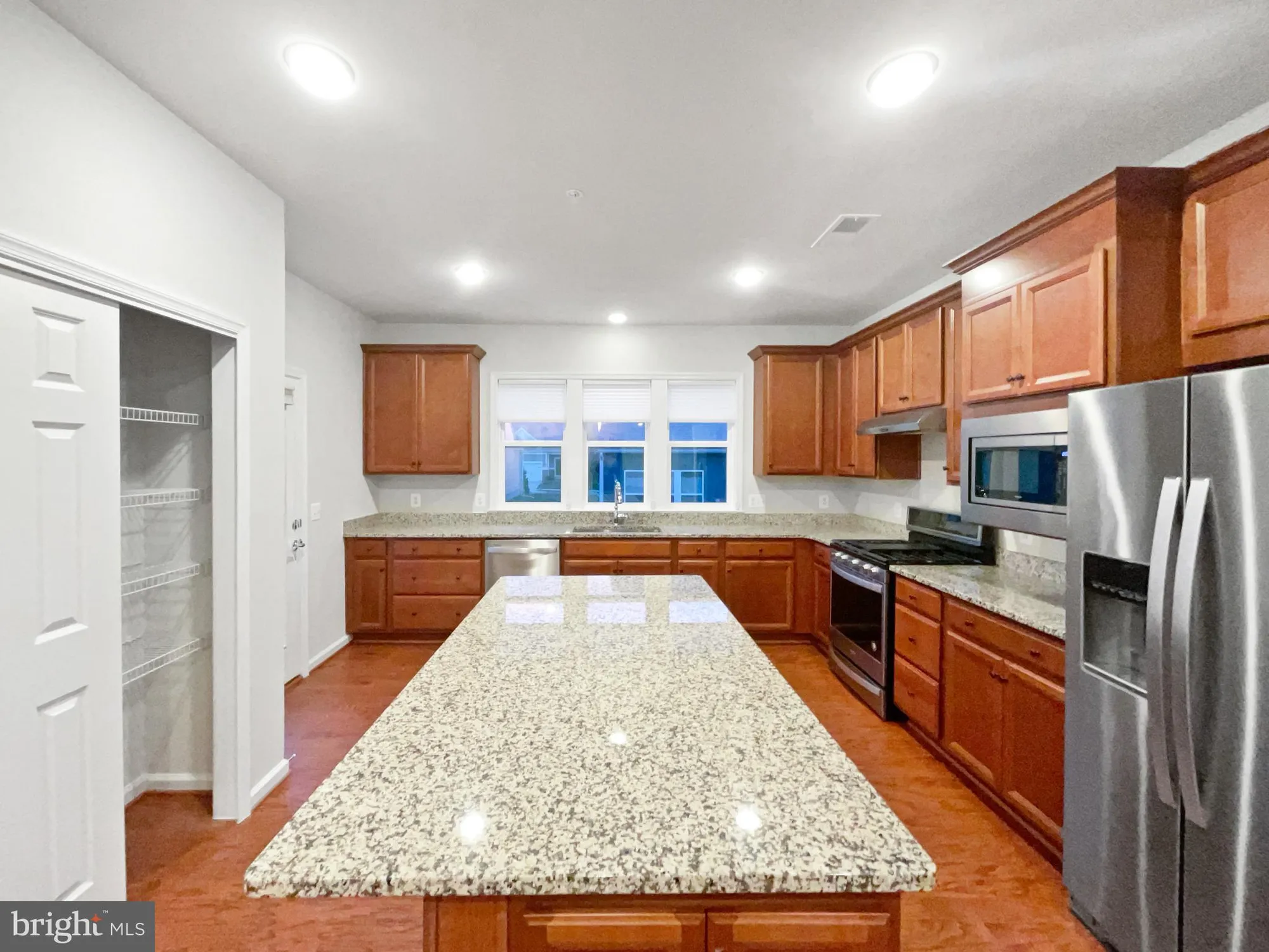 Property Slideshow image 11 of 22 | 21822 boneset way, Germantown, MD, 20876