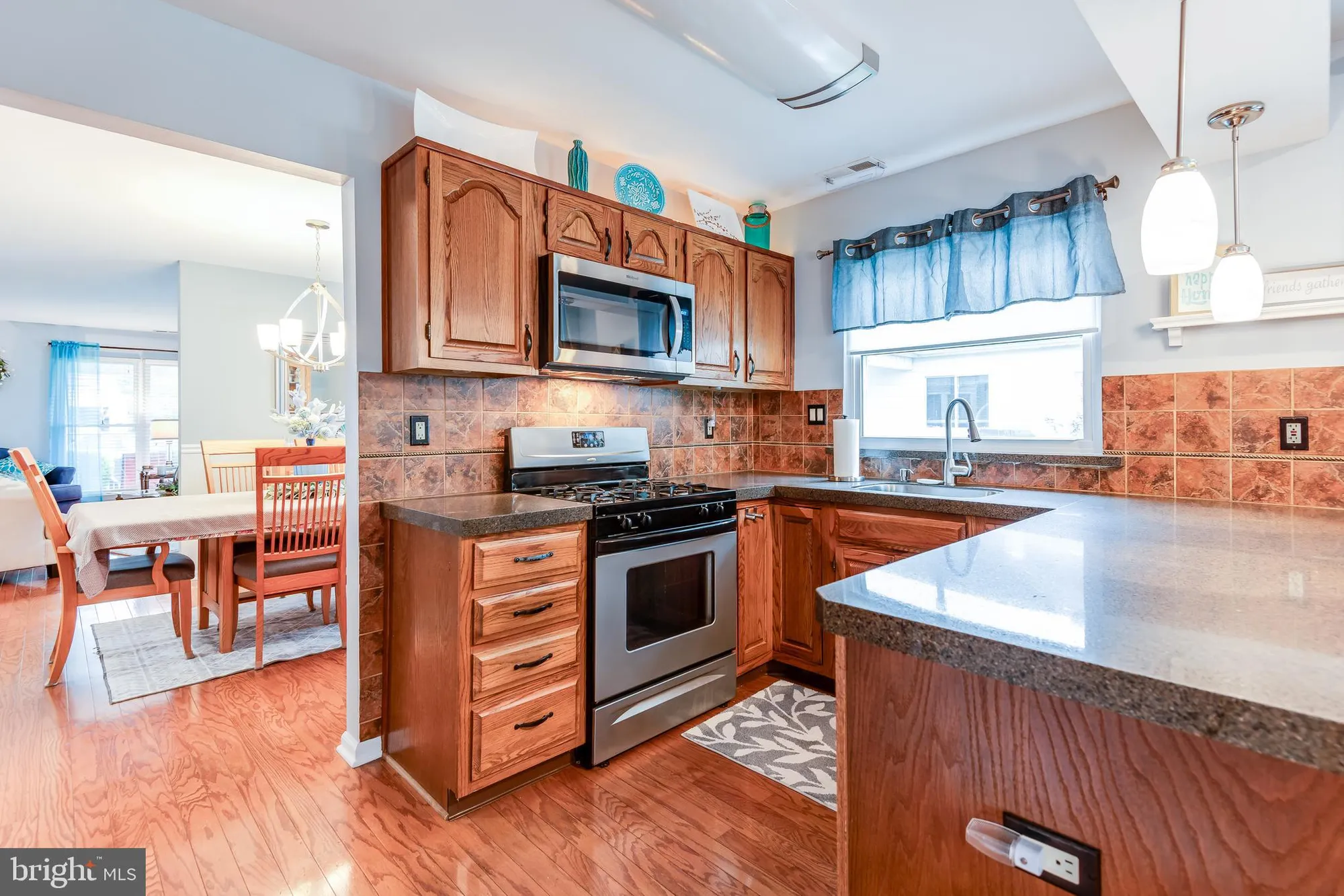 Property Slideshow image 13 of 33 | 37 stratford rd, Southampton, NJ, 08088