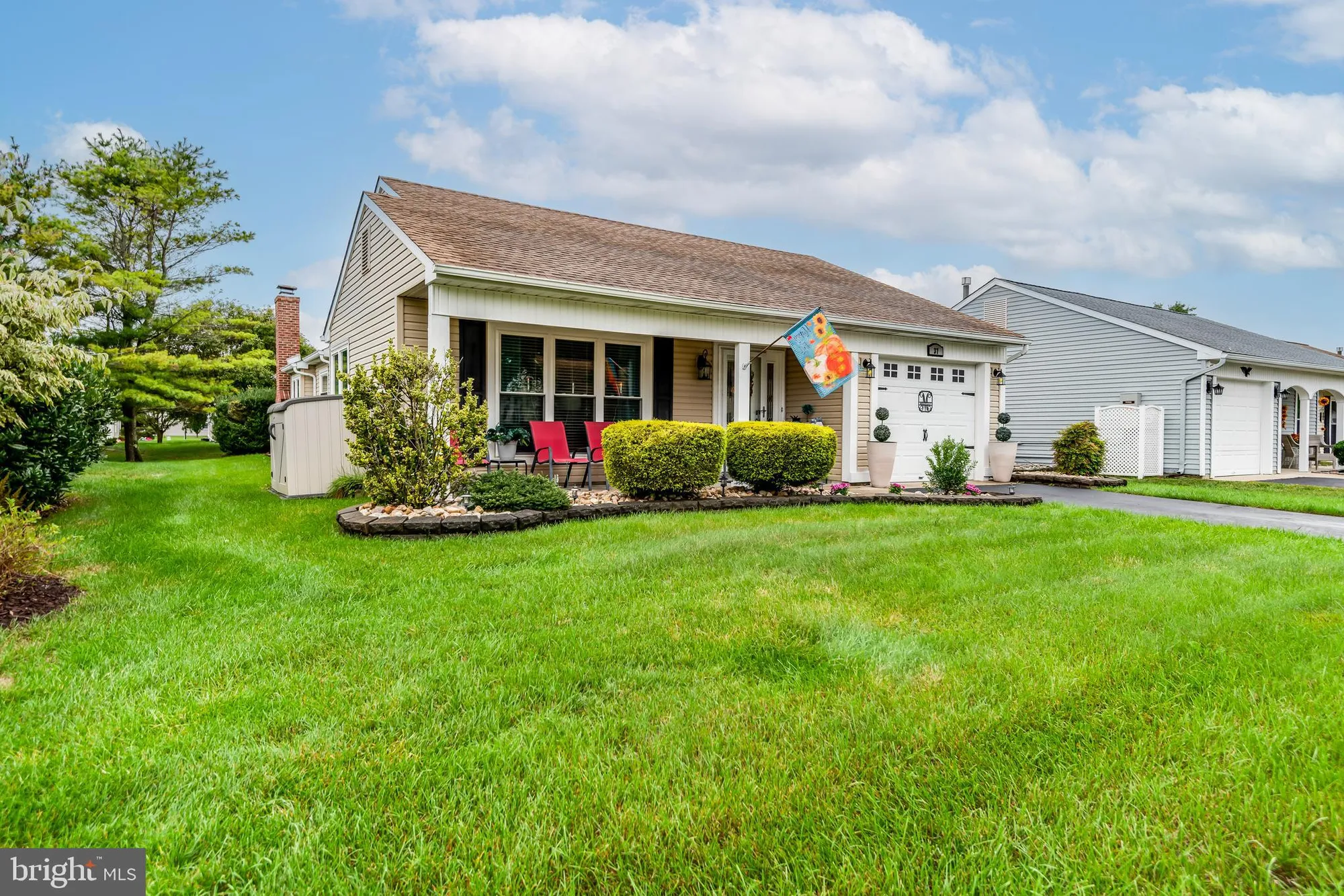 Property Slideshow image 5 of 33 | 37 stratford rd, Southampton, NJ, 08088