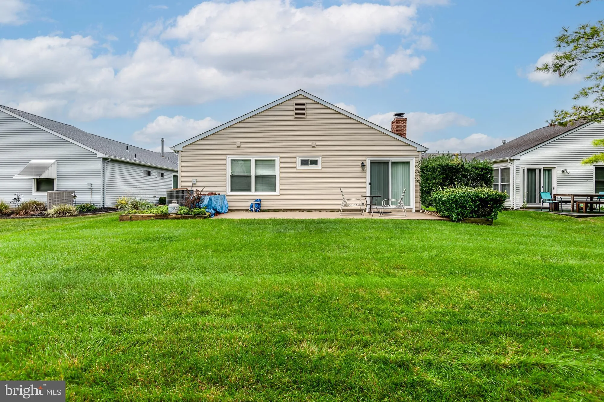 Property Slideshow image 30 of 33 | 37 stratford rd, Southampton, NJ, 08088