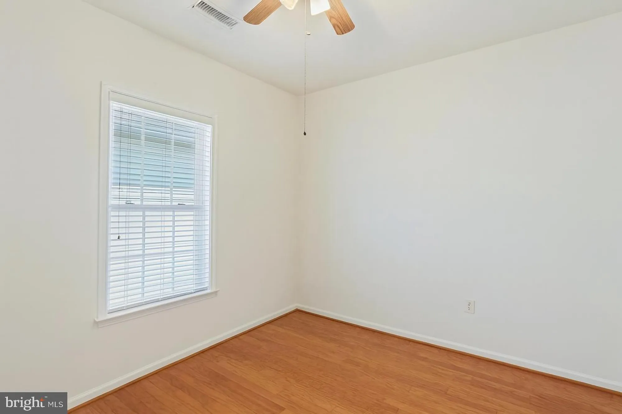 Property Slideshow image 20 of 43 | 102 butterfly dr # 55, Taneytown, MD, 21787