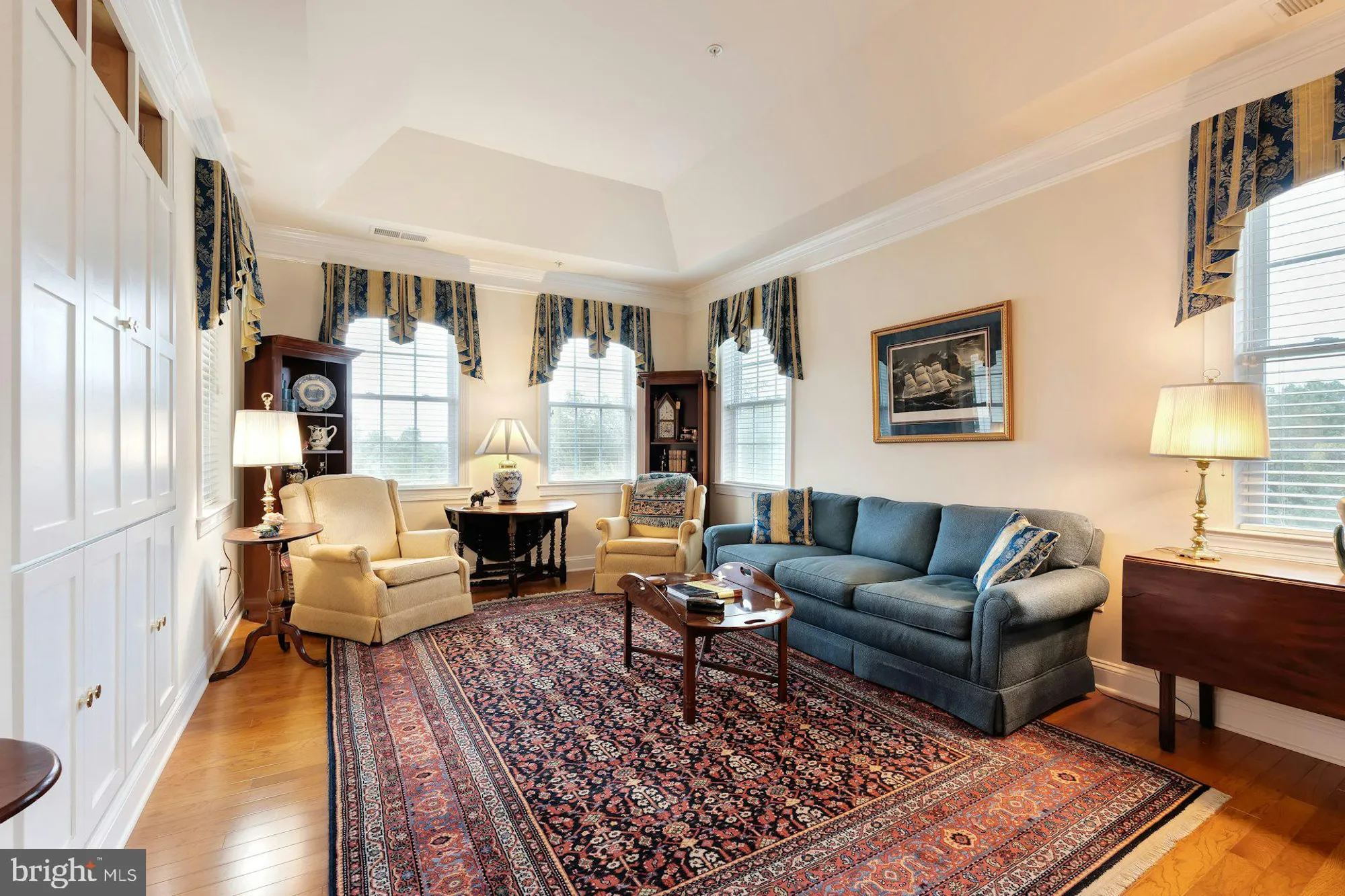 Property Slideshow image 16 of 42 | 15211 royal crest dr unit 405, Haymarket, VA, 20169