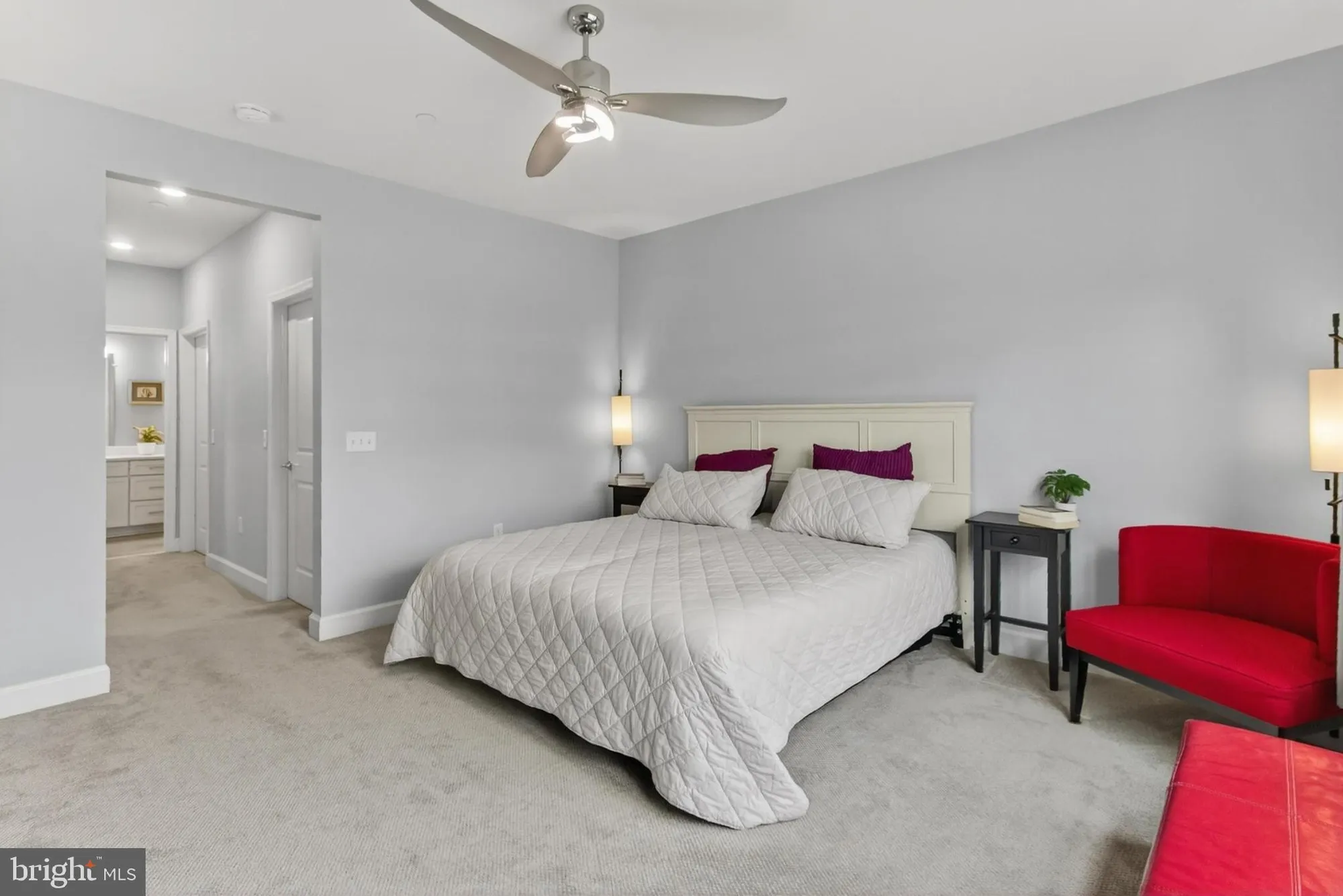 Property Slideshow image 26 of 51 | 2960 vaden dr # 2-307, Fairfax, VA, 22031