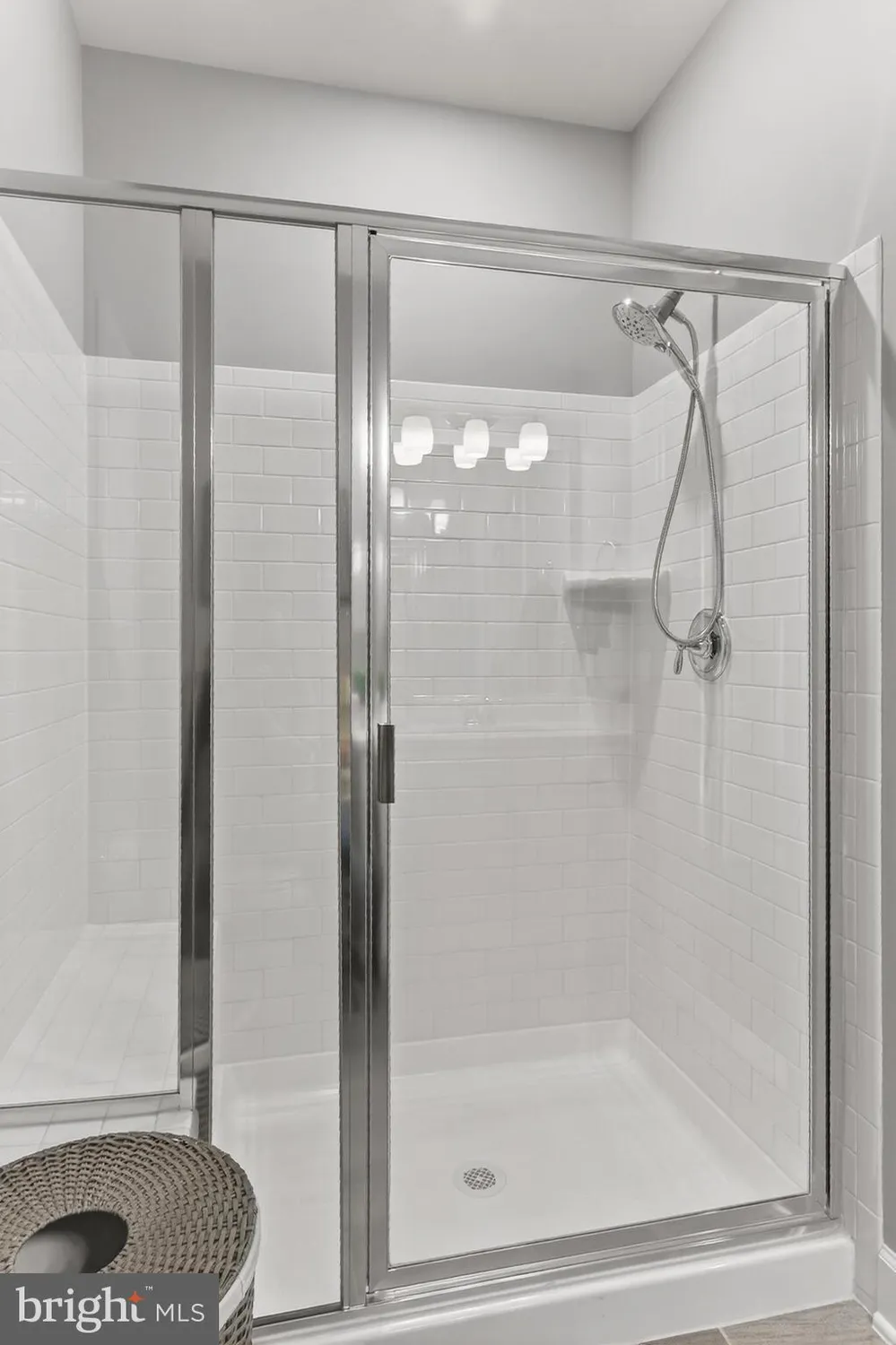 Property Slideshow image 31 of 51 | 2960 vaden dr # 2-307, Fairfax, VA, 22031