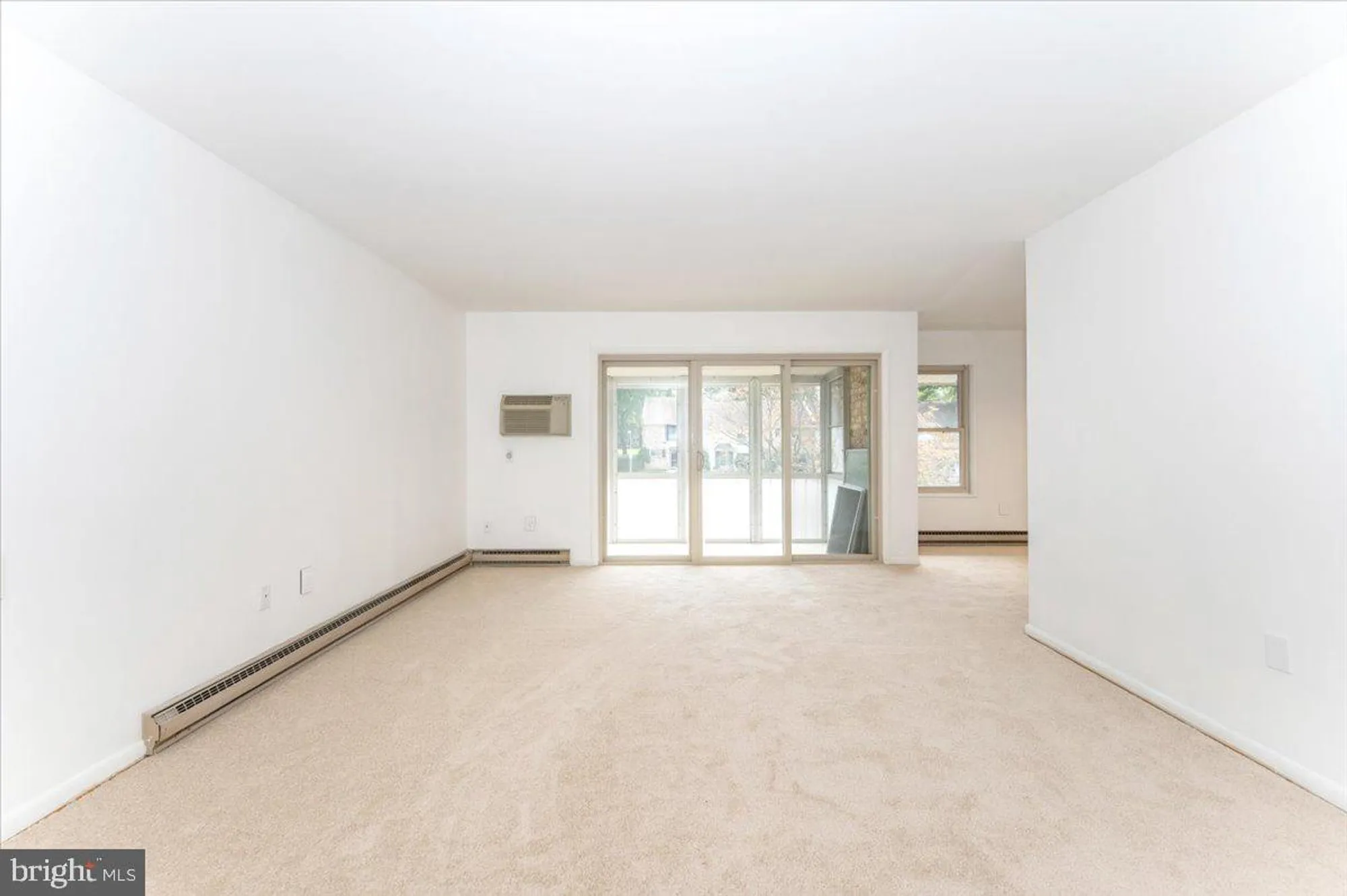 Property Slideshow image 4 of 51 | 3311 s leisure world blvd 99-3d, Silver Spring, MD, 20906