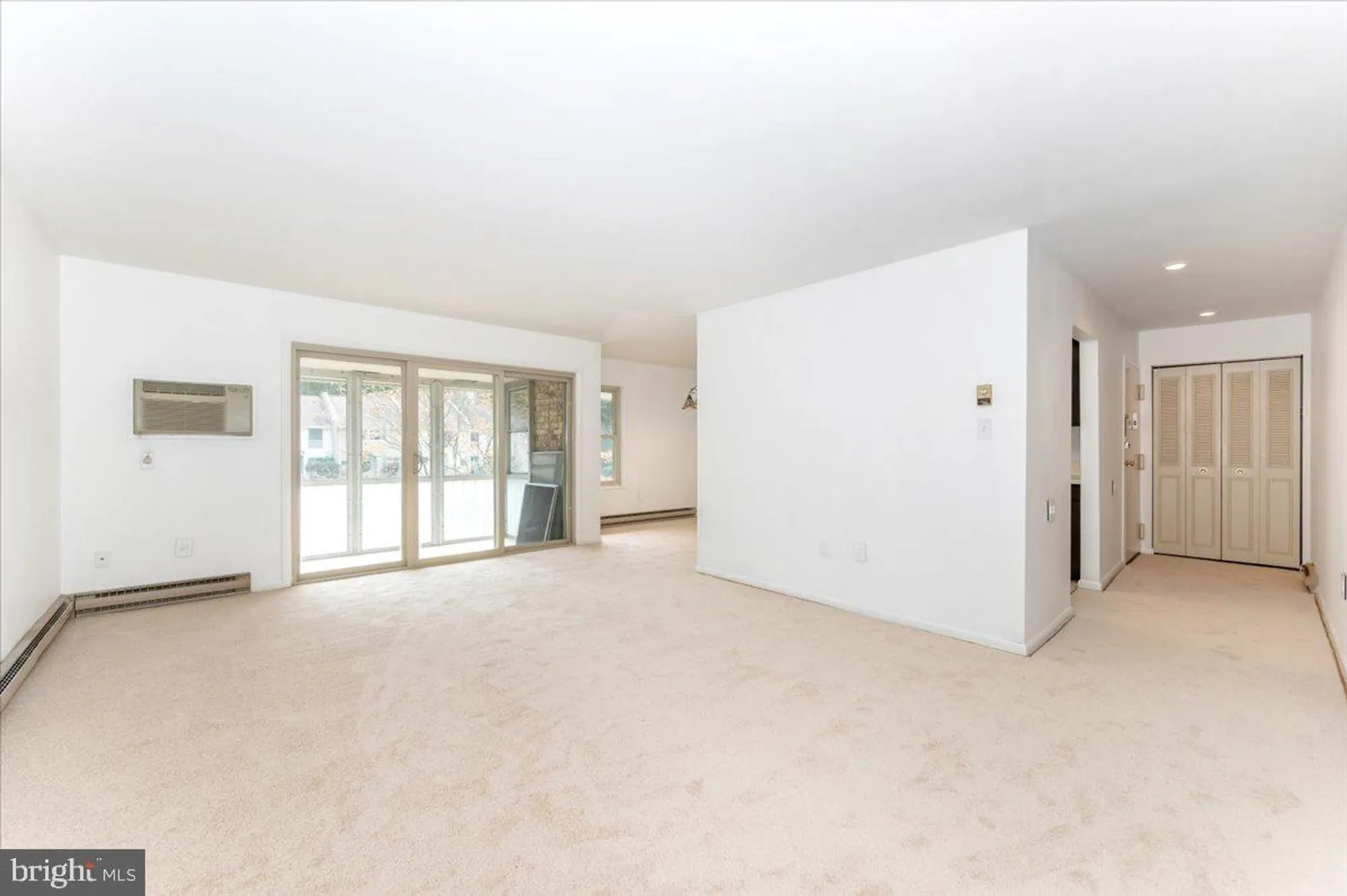 Property Slideshow image 17 of 51 | 3311 s leisure world blvd 99-3d, Silver Spring, MD, 20906