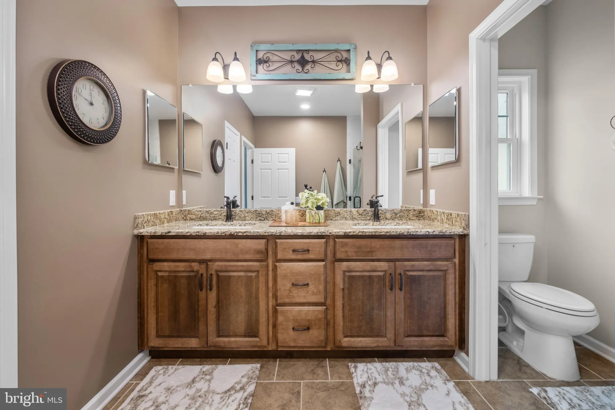 Property Slideshow image 32 of 75 | 3801 loyal ln, Easton, PA, 18045