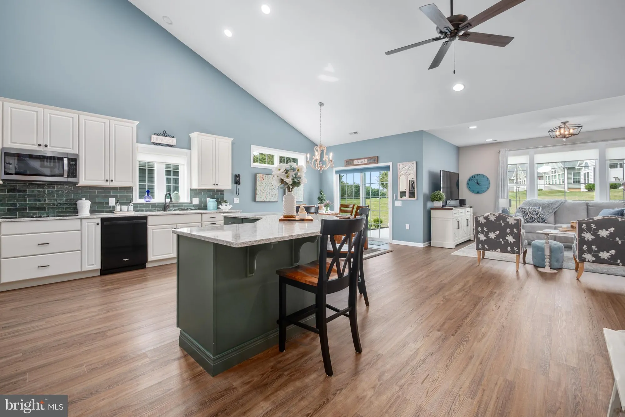 Property Slideshow image 35 of 75 | 3801 loyal ln, Easton, PA, 18045