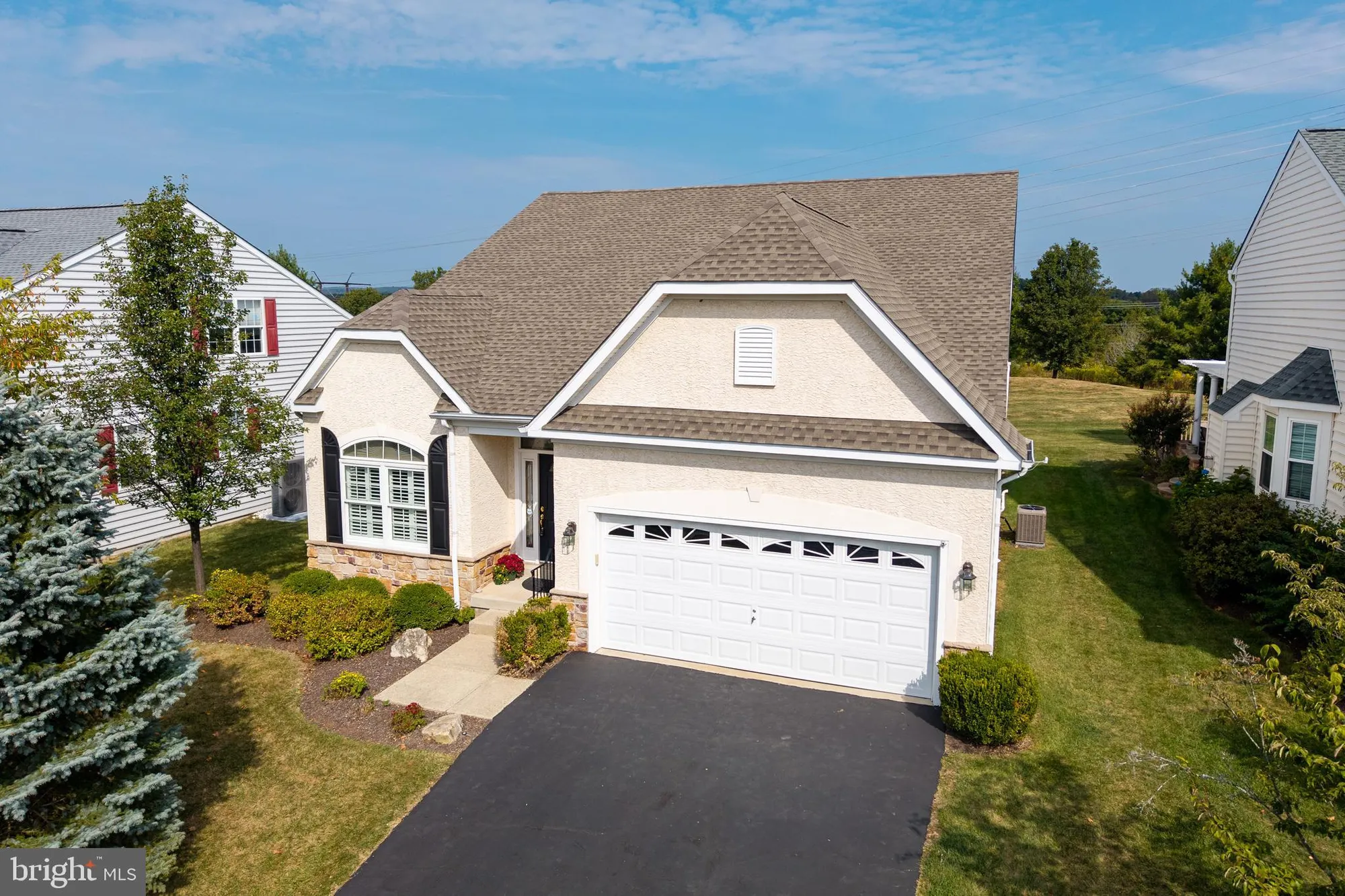 Property Slideshow image 1 of 44 | 4397 meadowridge ln, Collegeville, PA, 19426