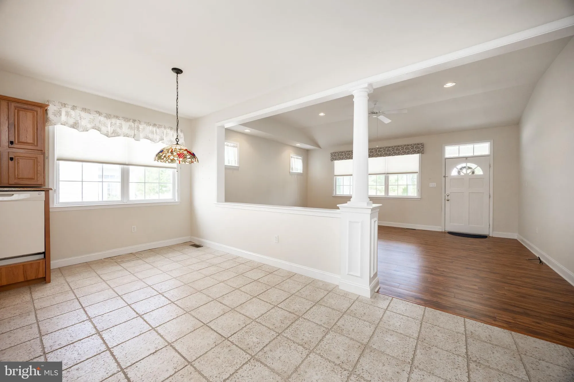 Property Slideshow image 19 of 44 | 4397 meadowridge ln, Collegeville, PA, 19426