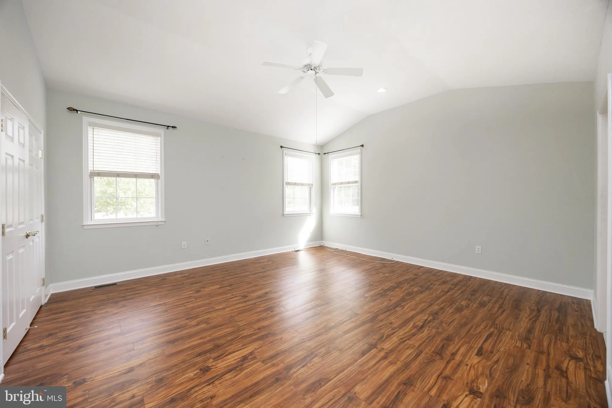 Property Slideshow image 30 of 44 | 4397 meadowridge ln, Collegeville, PA, 19426