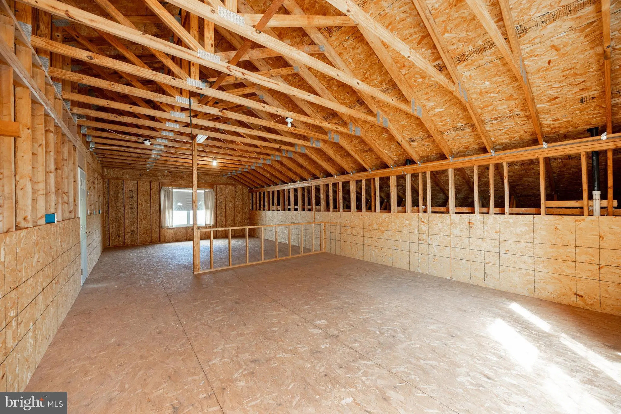 Property Slideshow image 13 of 44 | 4397 meadowridge ln, Collegeville, PA, 19426