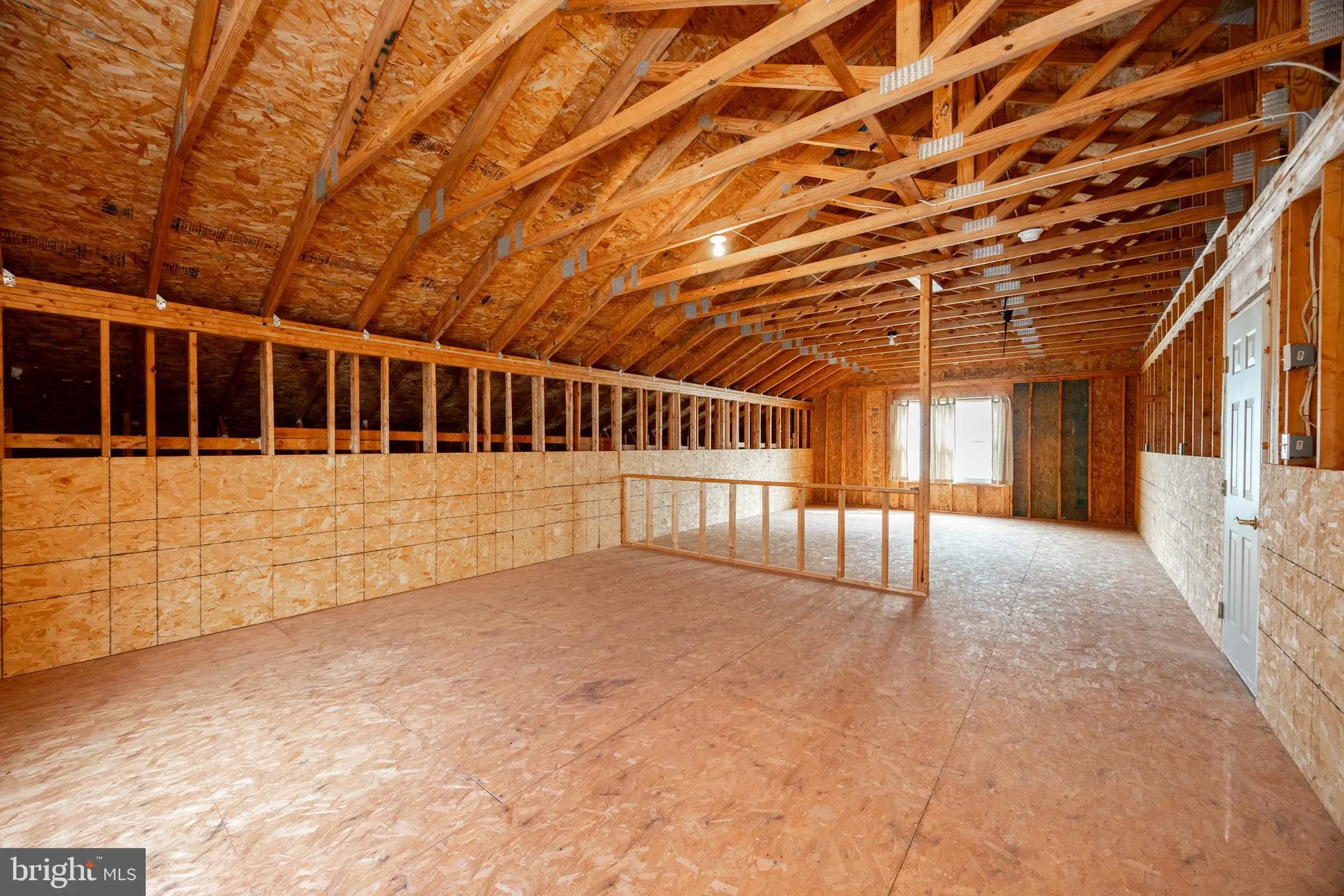 Property Slideshow image 14 of 44 | 4397 meadowridge ln, Collegeville, PA, 19426