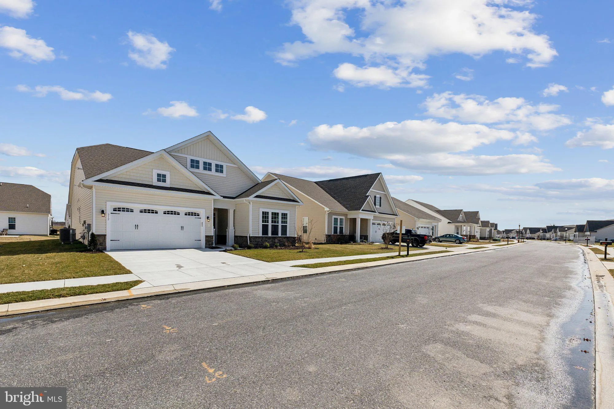 Property Slideshow image 3 of 36 | 312 heritage shores cir, Bridgeville, DE, 19933