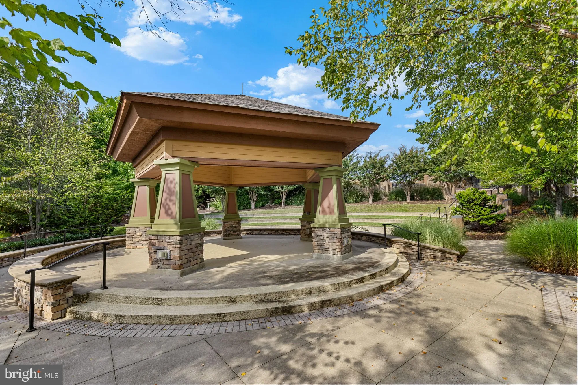 Property Slideshow image 33 of 37 | 132 hyannis pl, Fredericksburg, VA, 22406