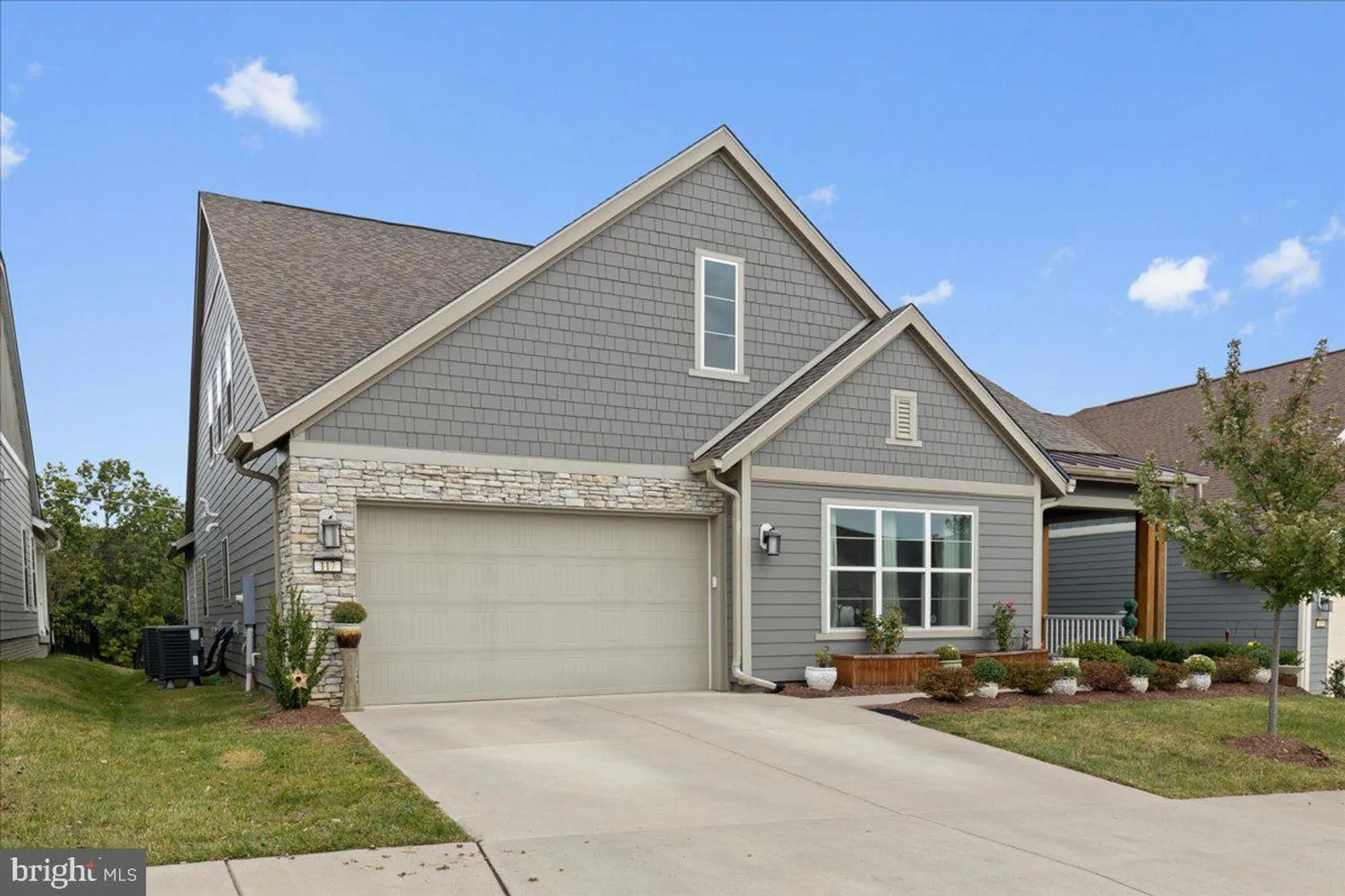 Property Slideshow image 5 of 73 | 117 mallard dr, Lake Frederick, VA, 22630