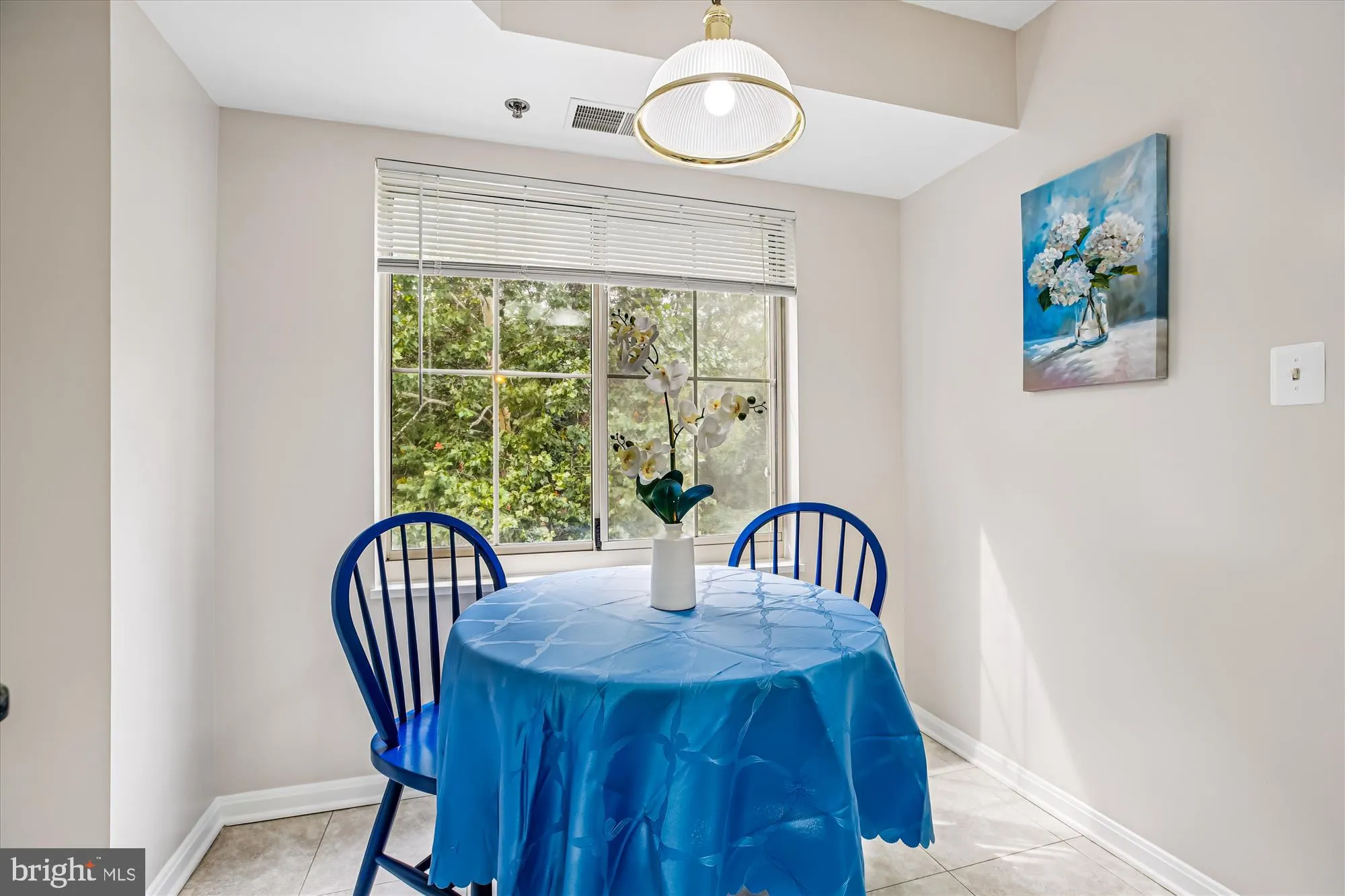 Property Slideshow image 5 of 39 | 14809 pennfield cir 315, Silver Spring, MD, 20906