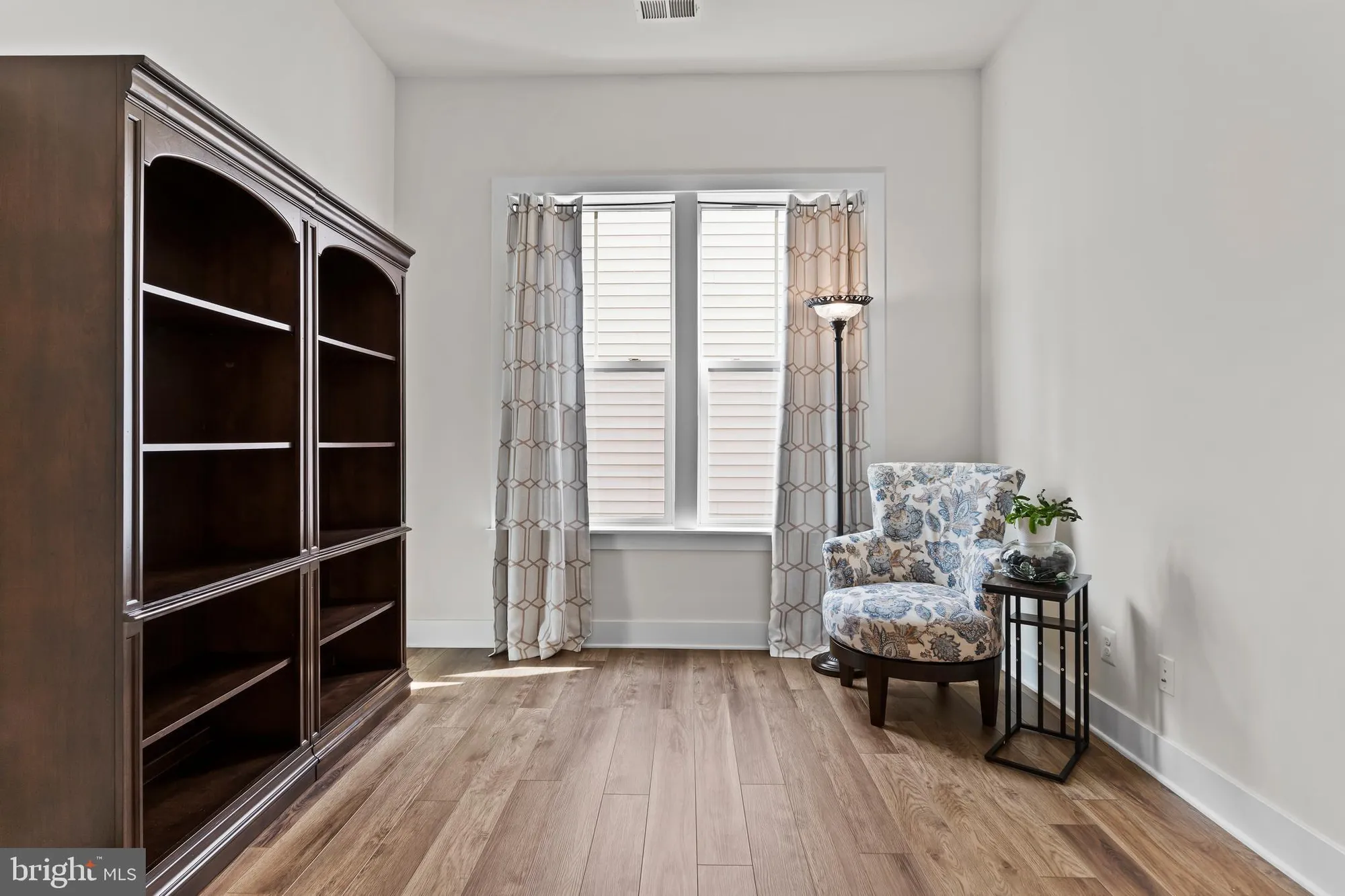 Property Slideshow image 13 of 34 | 33 rolling hills way, Gettysburg, PA, 17325