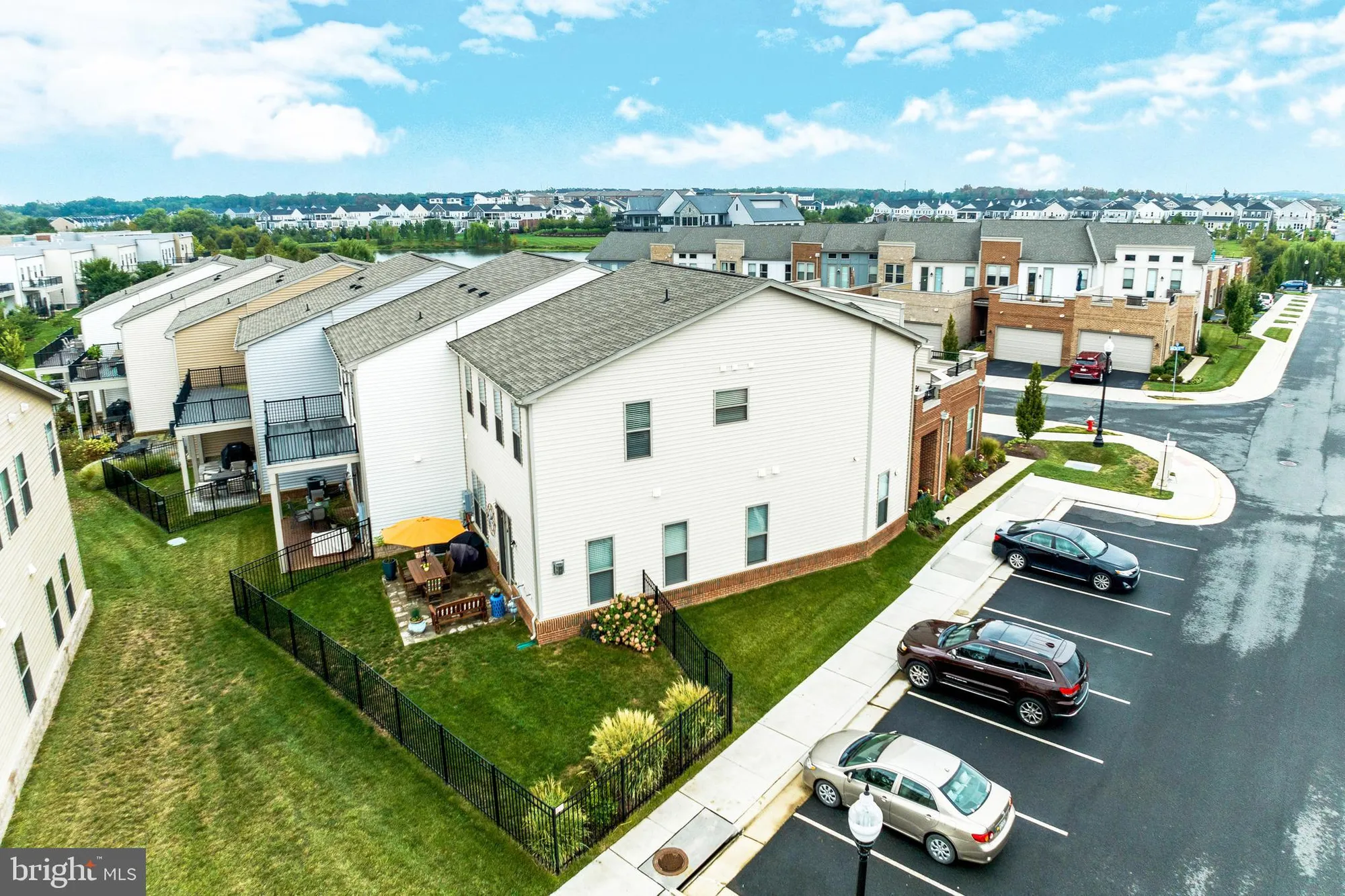 Property Slideshow image 45 of 51 | 42788 macbeth ter, Ashburn, VA, 20148