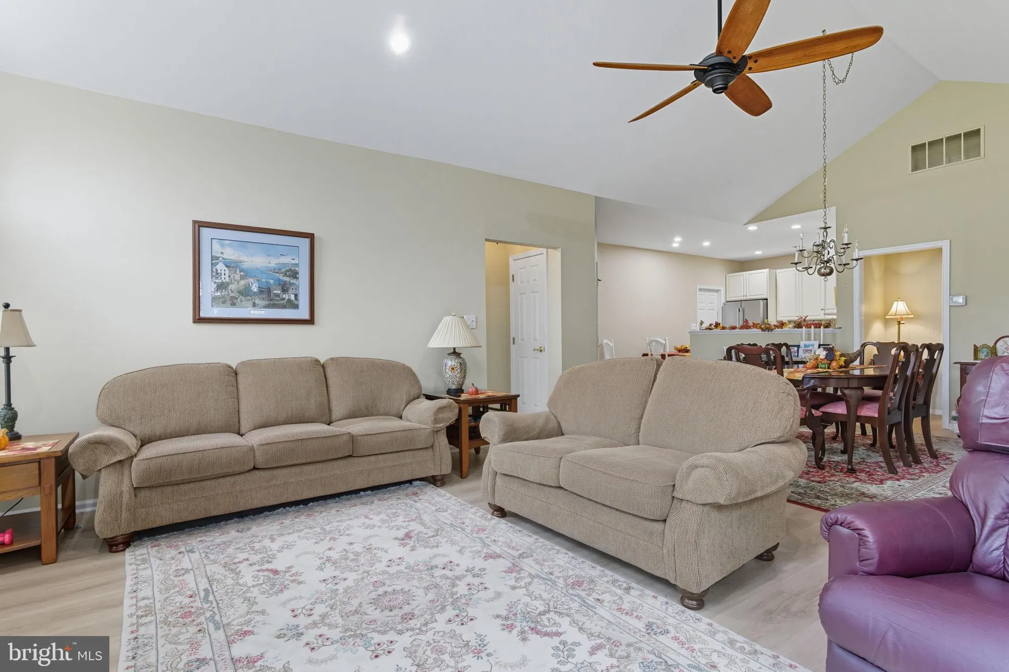 Property Slideshow image 9 of 30 | 2285 seabird dr 14, Bristol, PA, 19007
