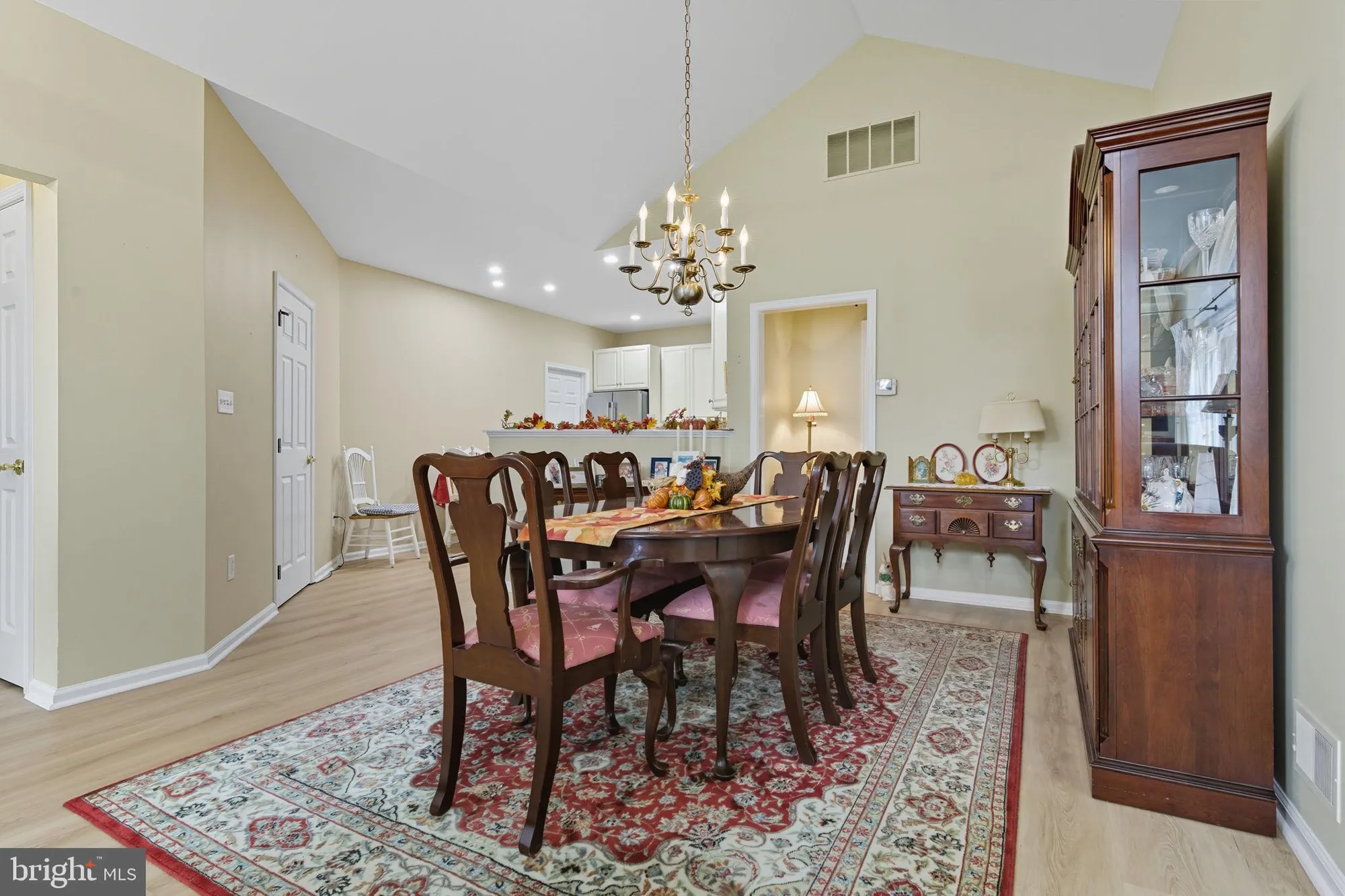 Property Slideshow image 8 of 30 | 2285 seabird dr 14, Bristol, PA, 19007